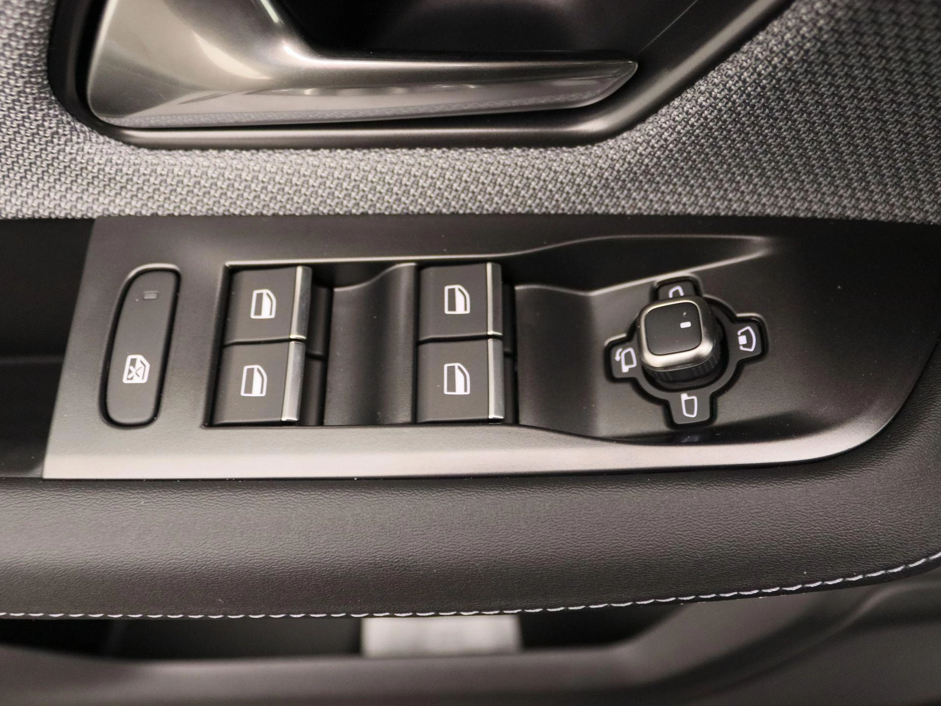 Opel-Grandland-image-18