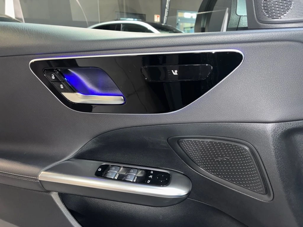 Mercedes-Benz-C-Klasse 200 d-image-8