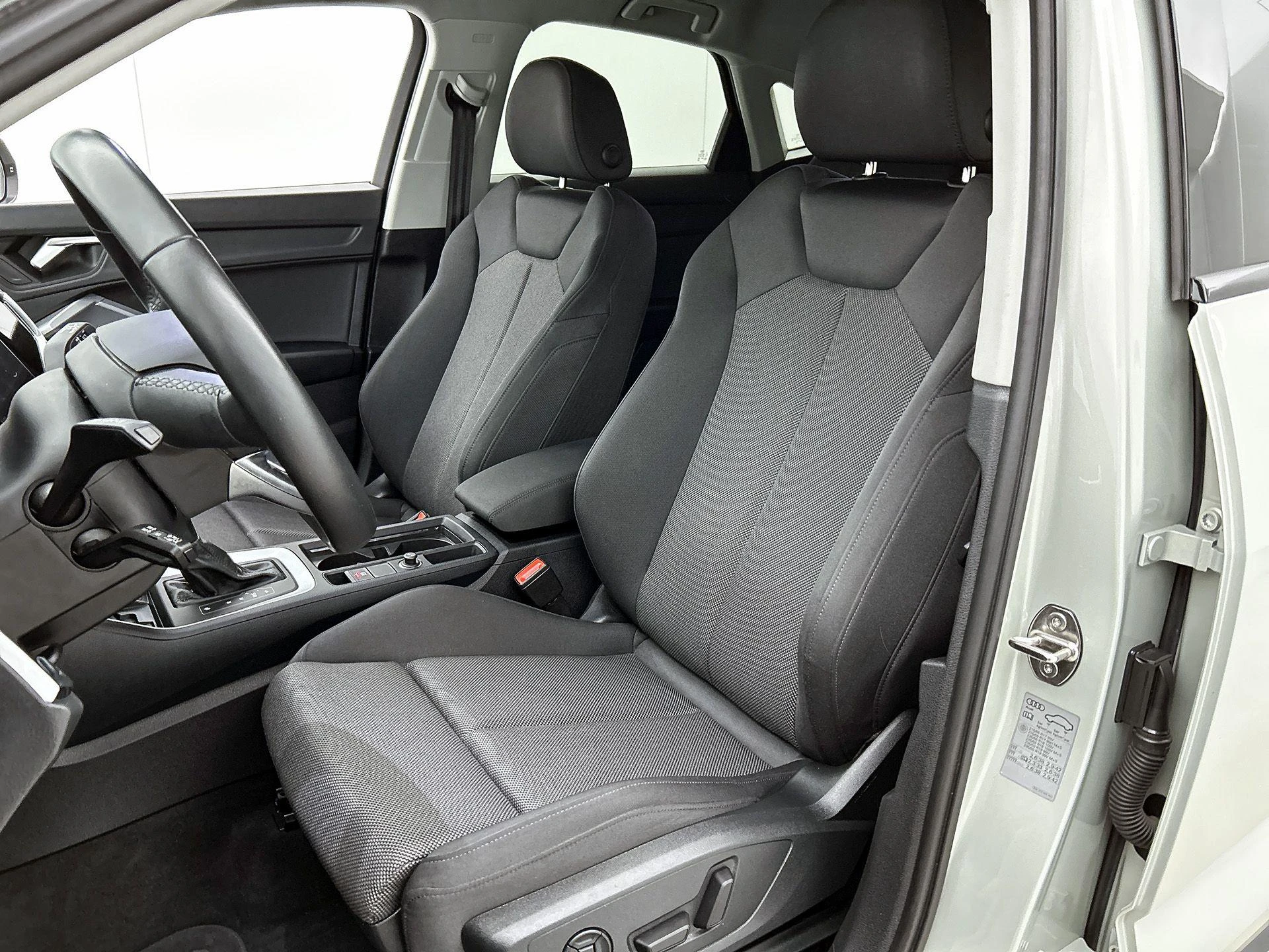 Audi-Q3-image-33