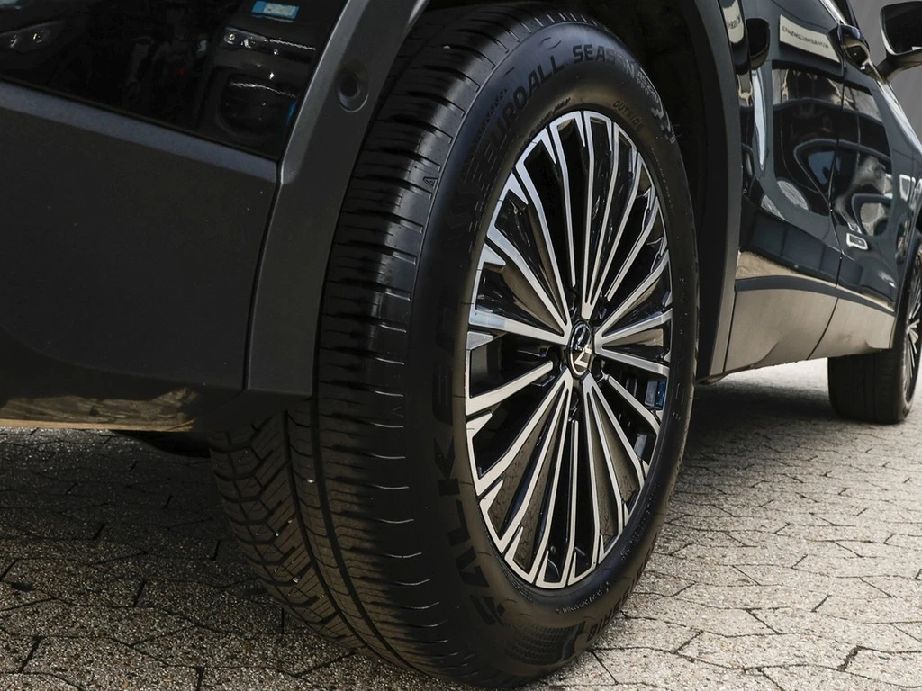 Volkswagen-Tiguan-image-4