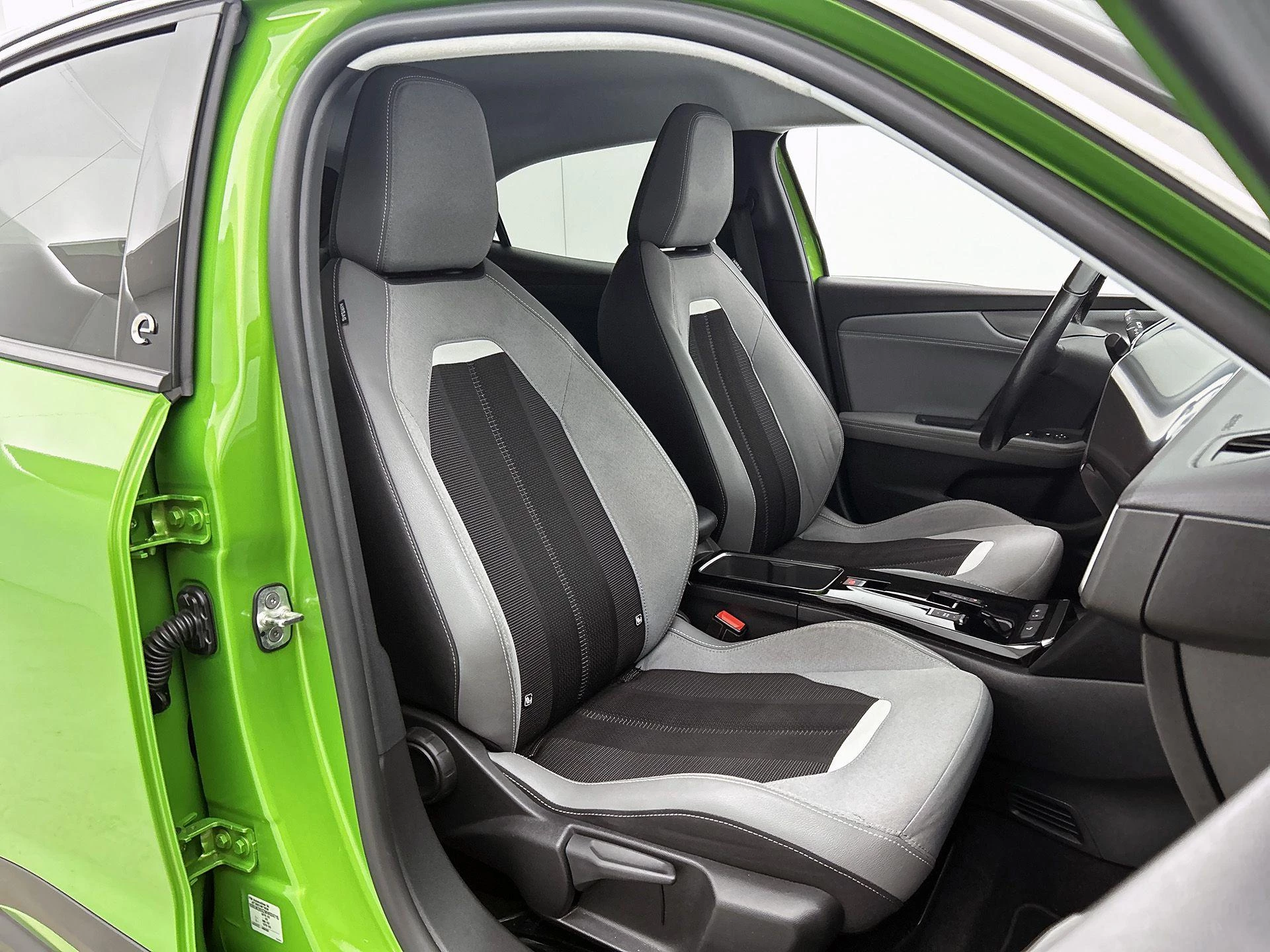 Opel Mokka-e Business Elegance 50-kWh