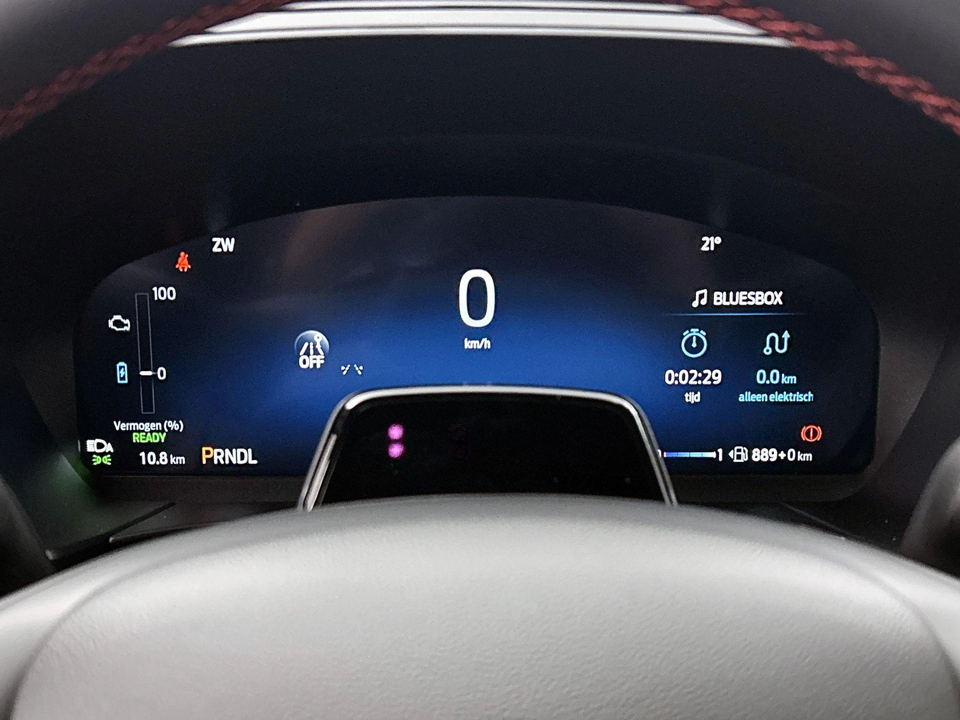 Ford-Kuga-image-24