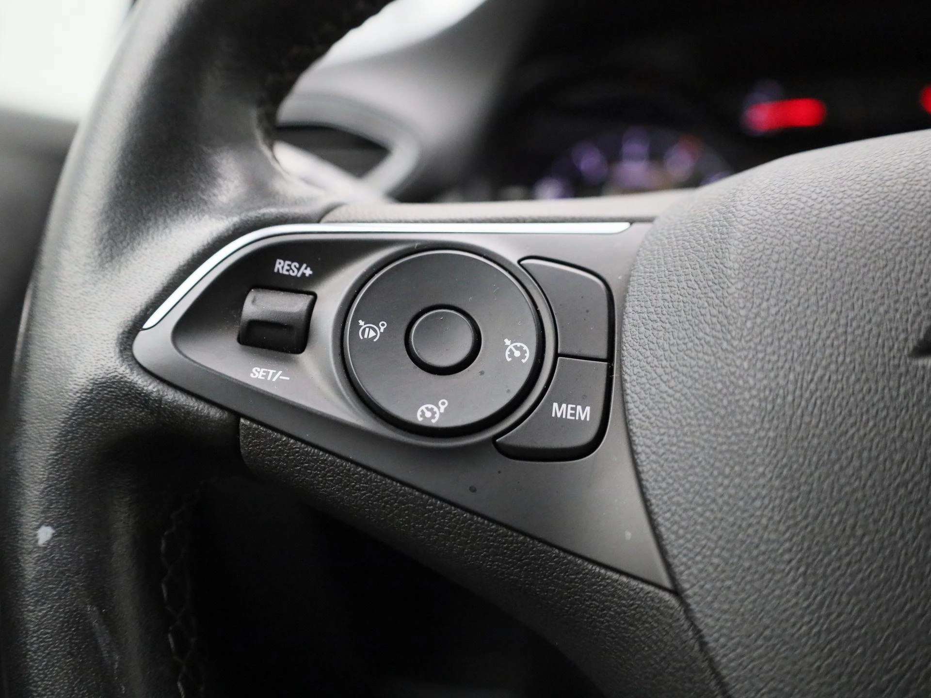 Opel-Crossland-image-18