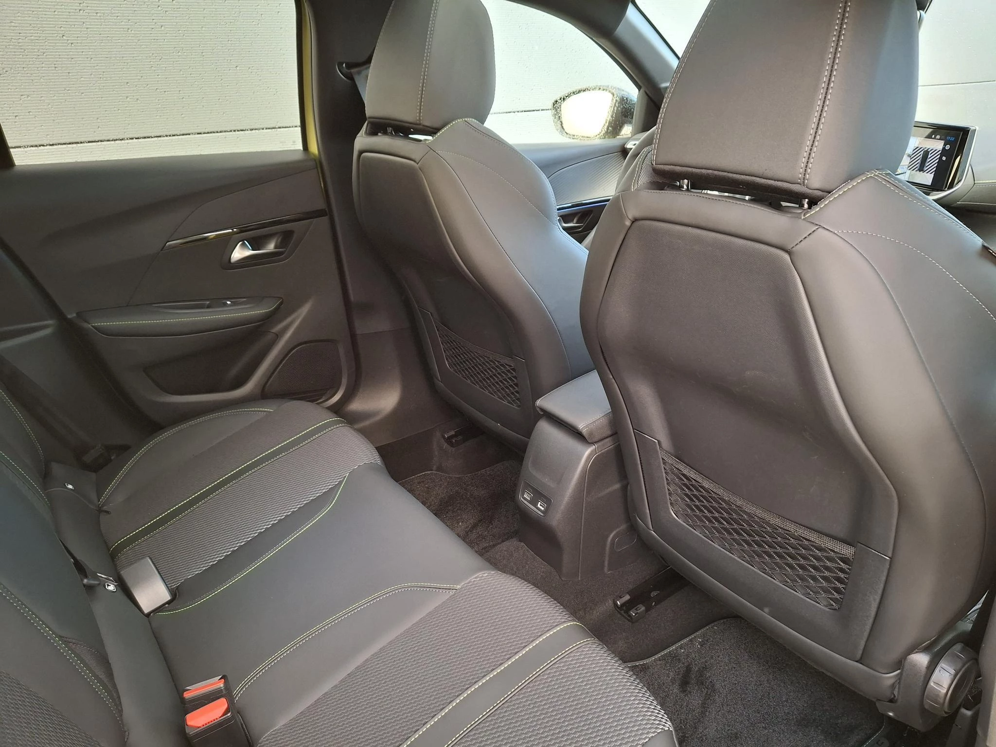 Peugeot 208 1.2 Hybrid 110 e-DCS6 GT