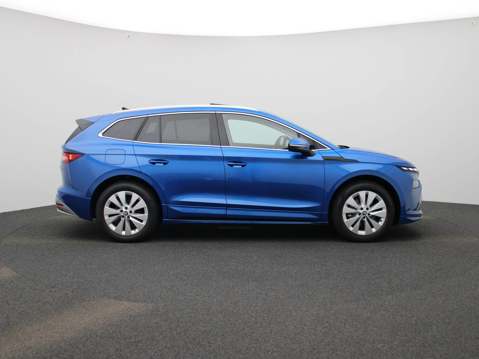 Škoda-Enyaq iV-image-5