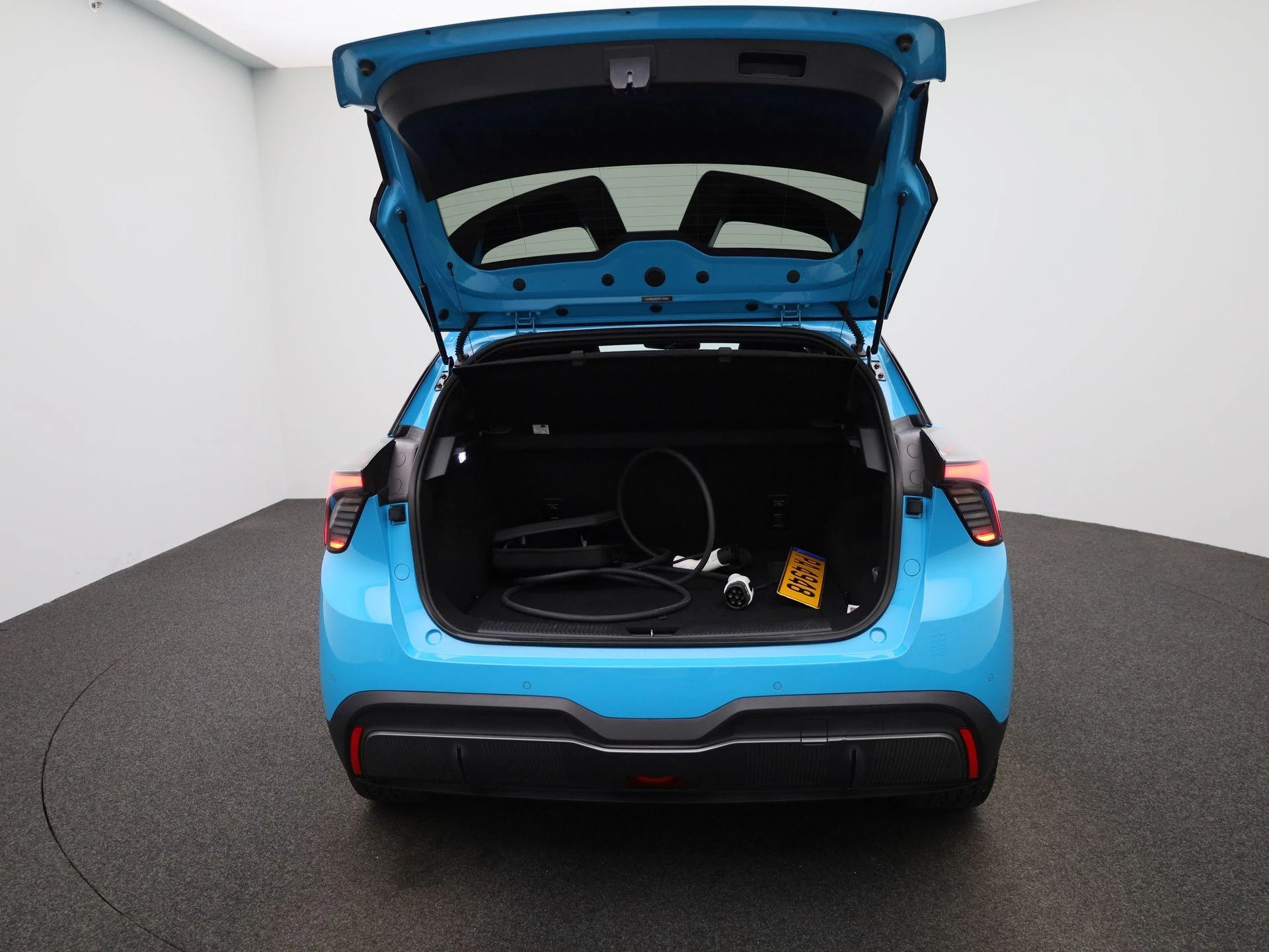 MG MG4 64 kWh Luxury