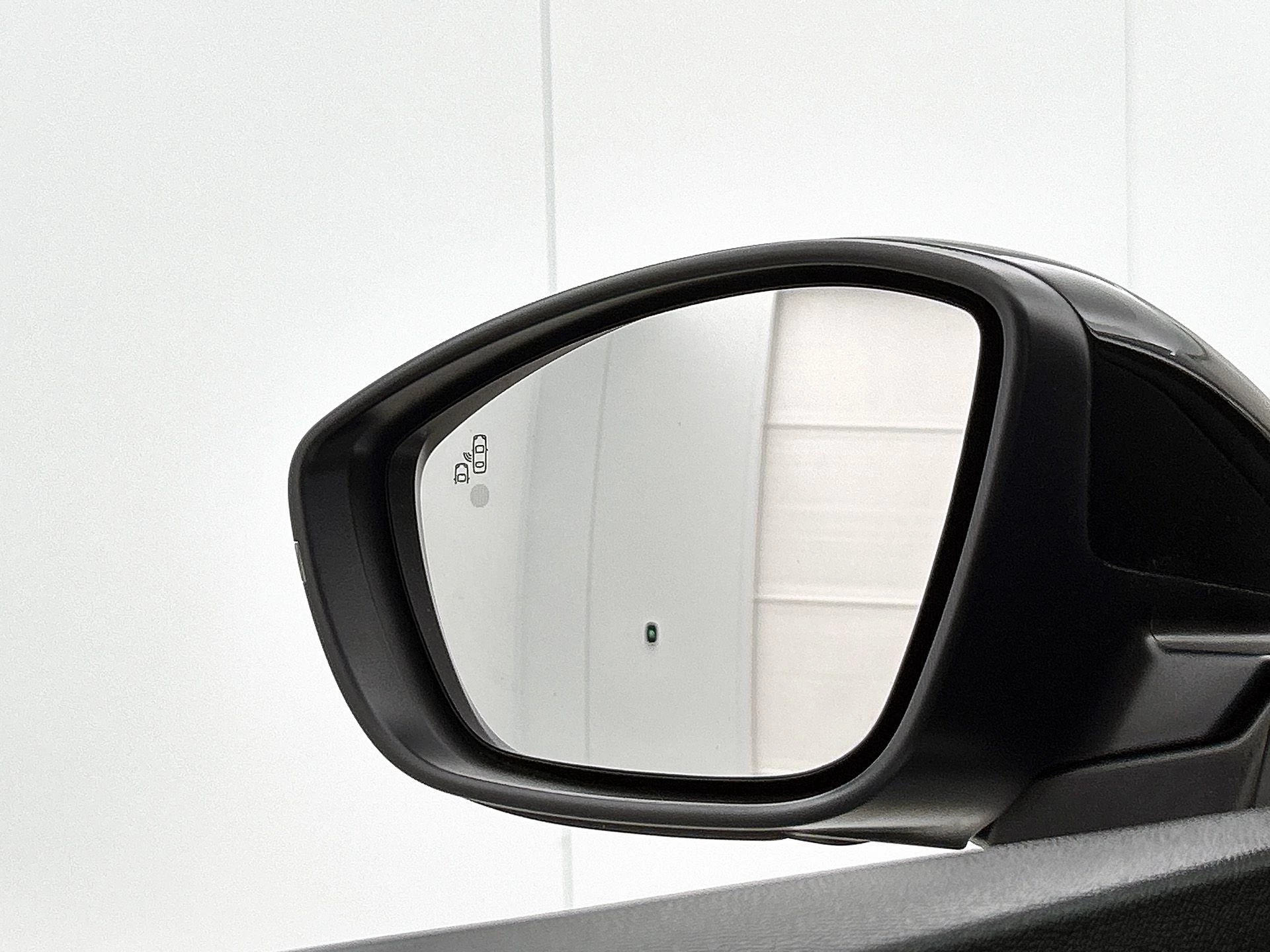 Opel-Mokka-e-image-16