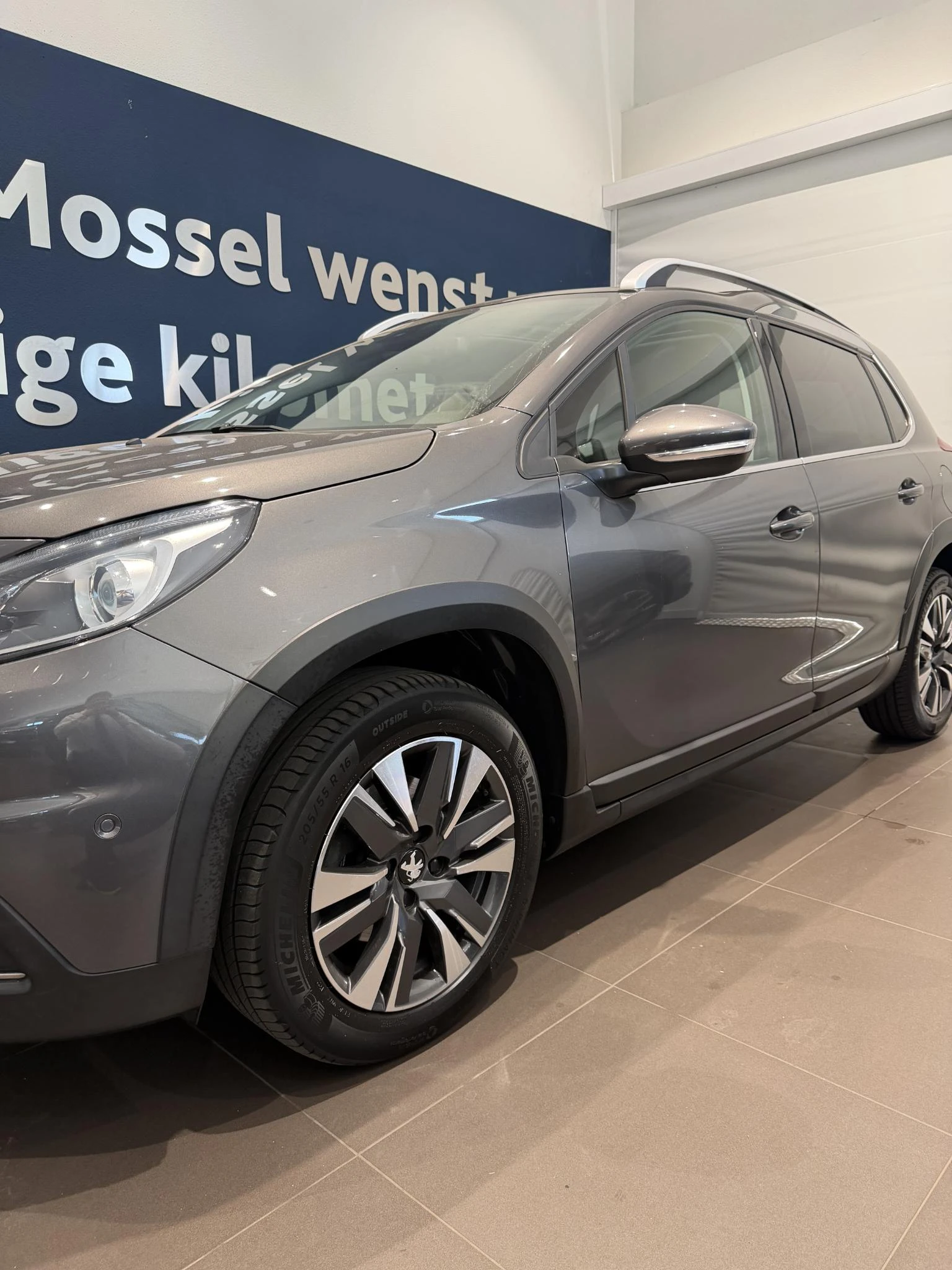 Peugeot-2008-image-1
