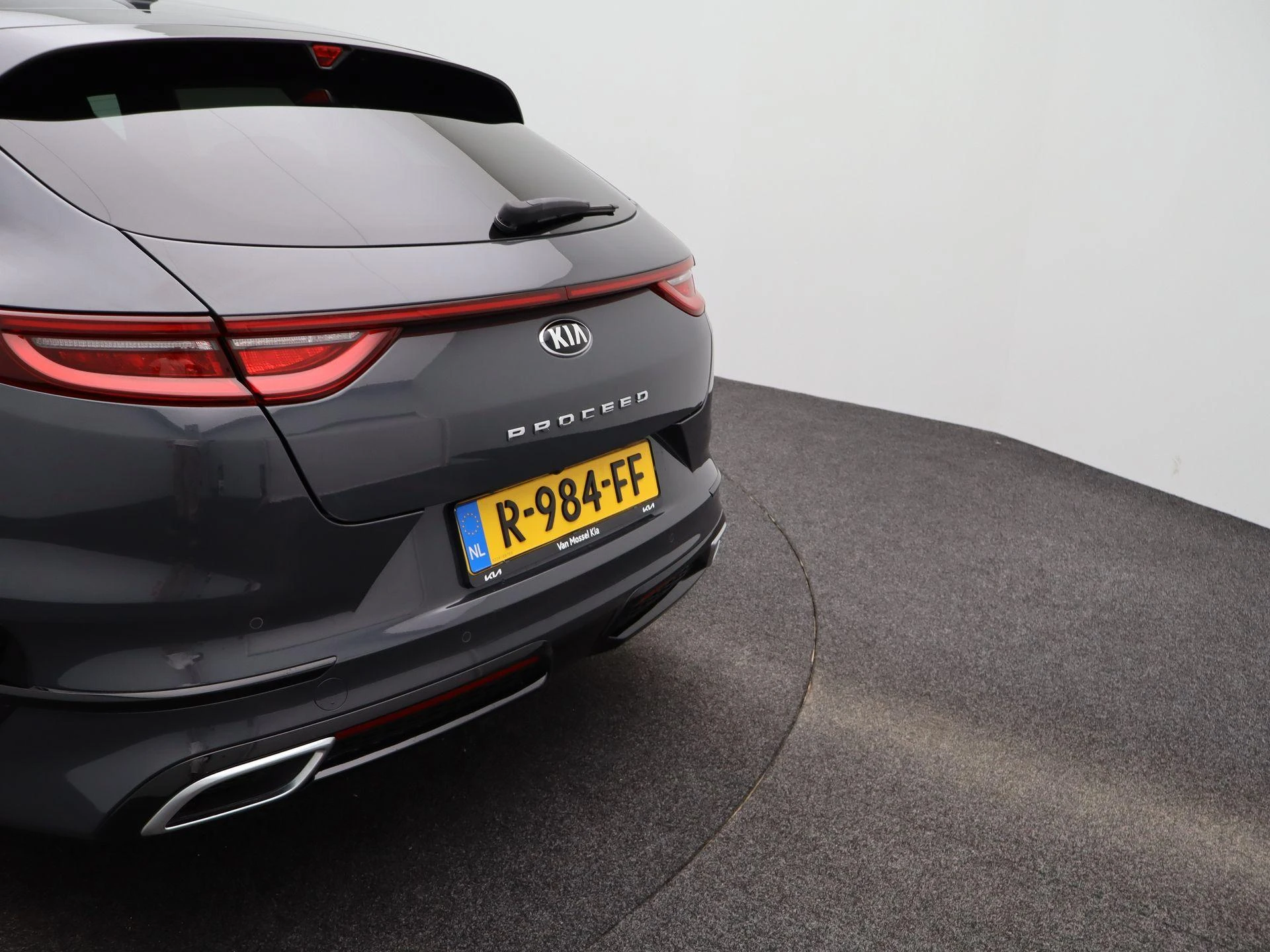 Kia-ProCeed-image-40