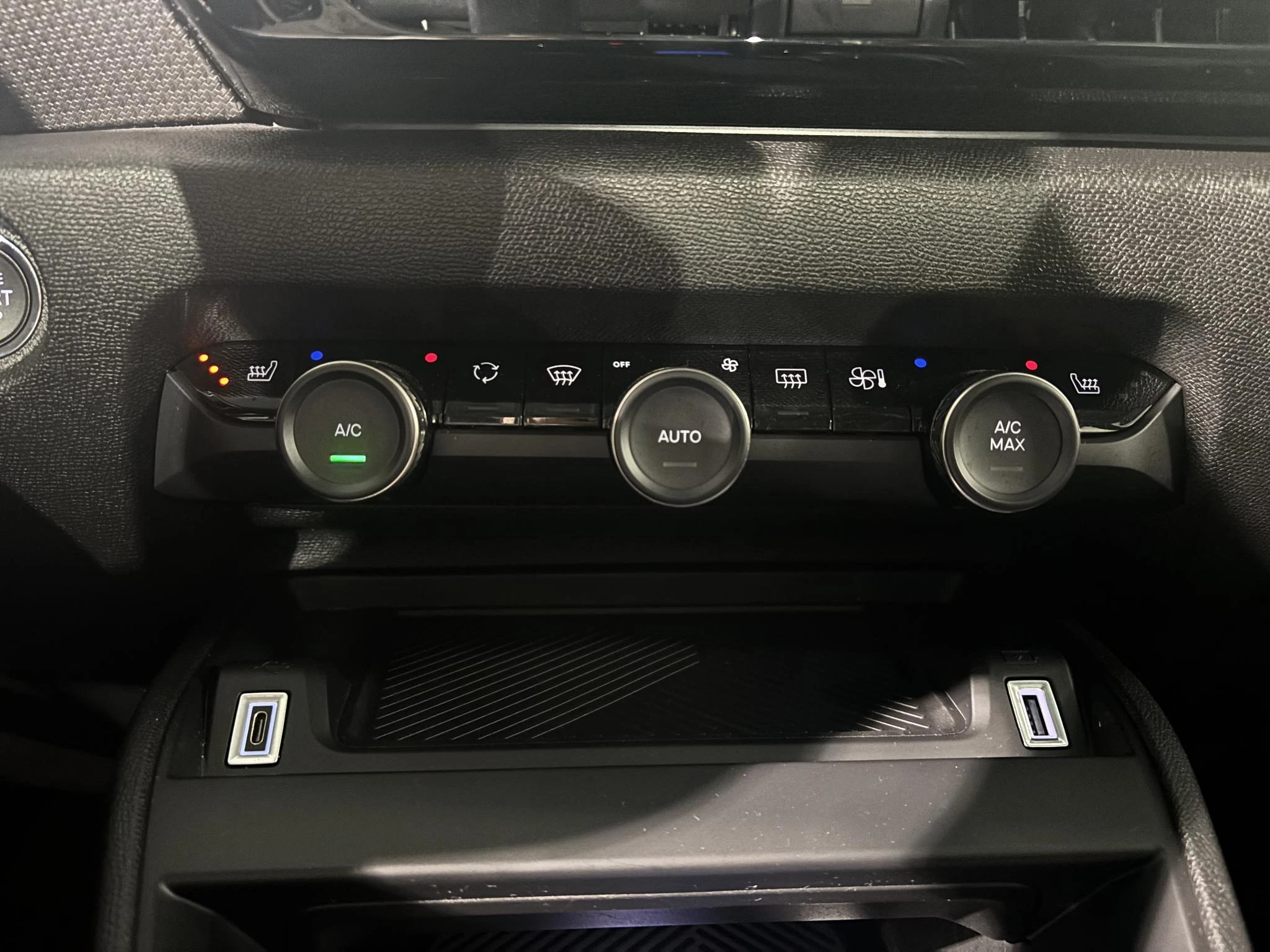 Citroën-ë-C4-image-25