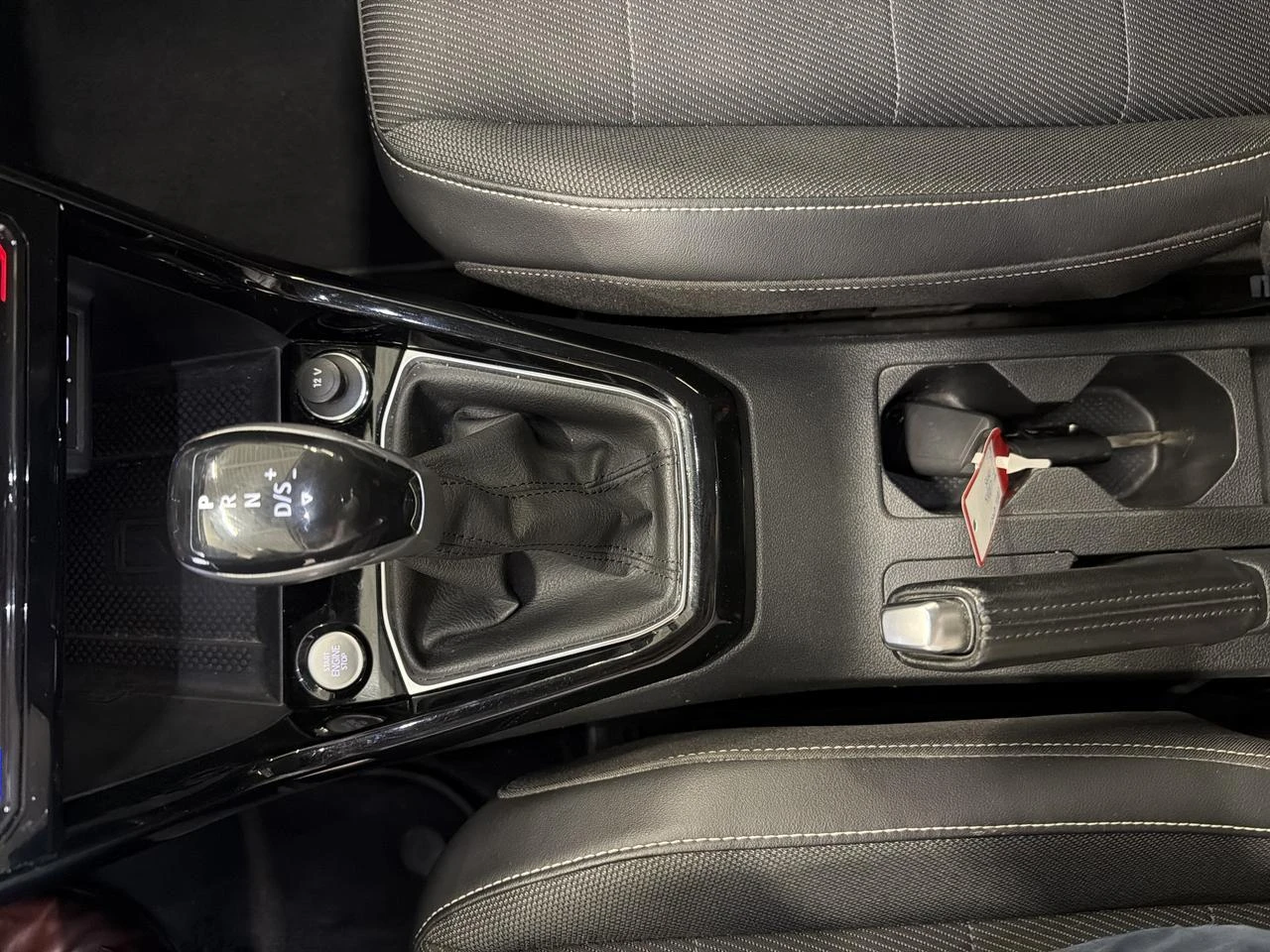 Volkswagen-T-Cross-image-15