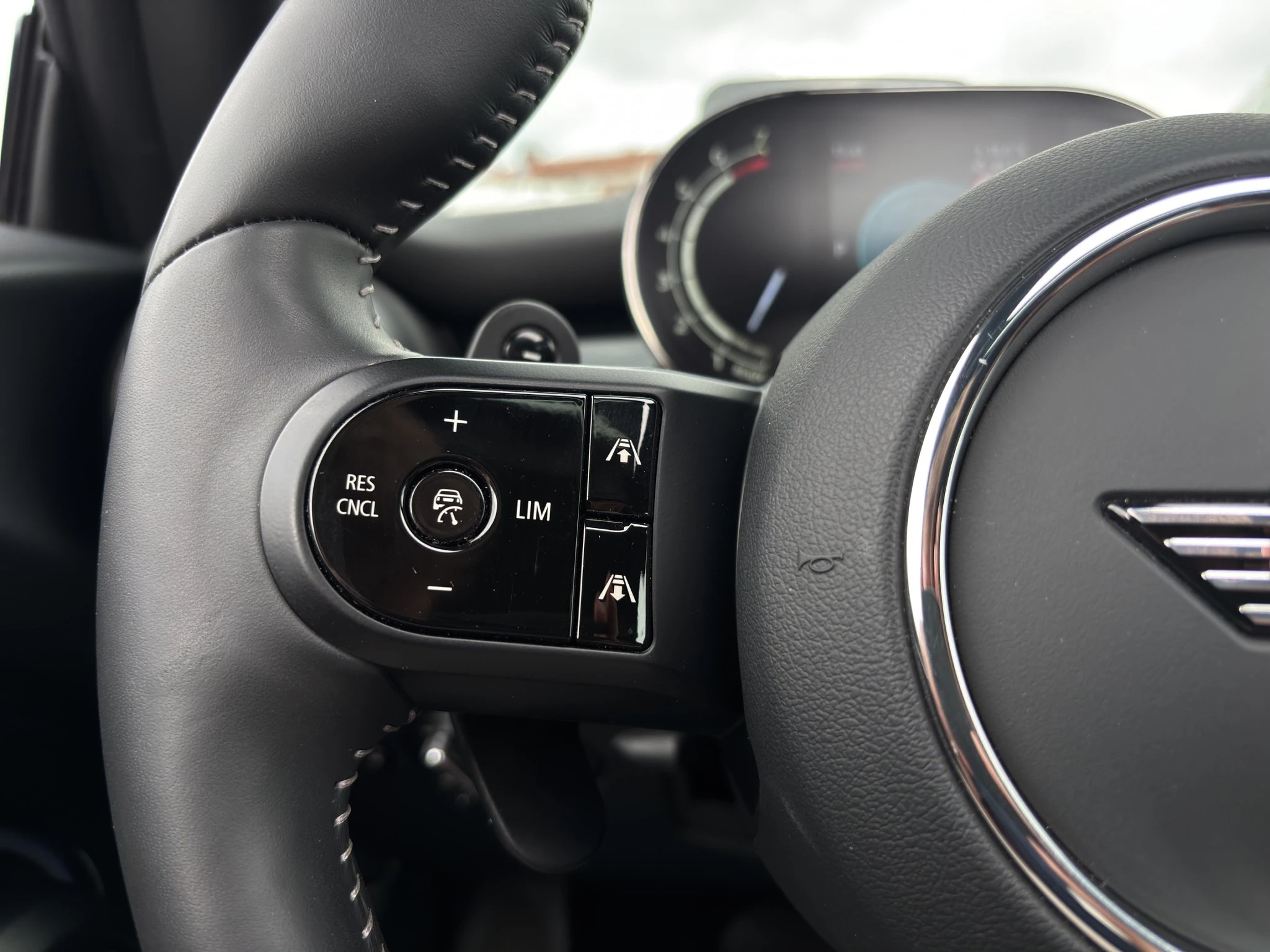 MINI-Cooper S-image-19