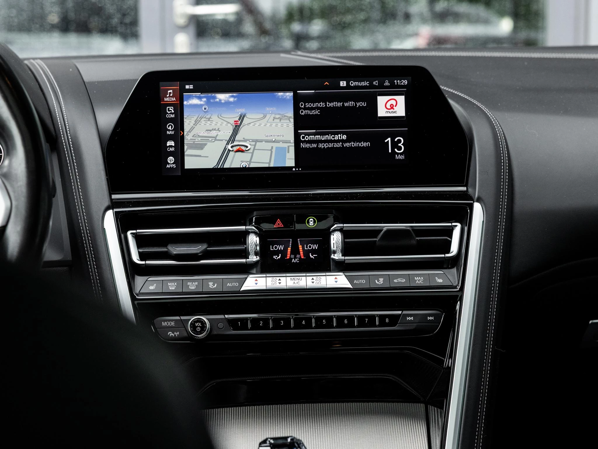BMW-8 Serie-image-44