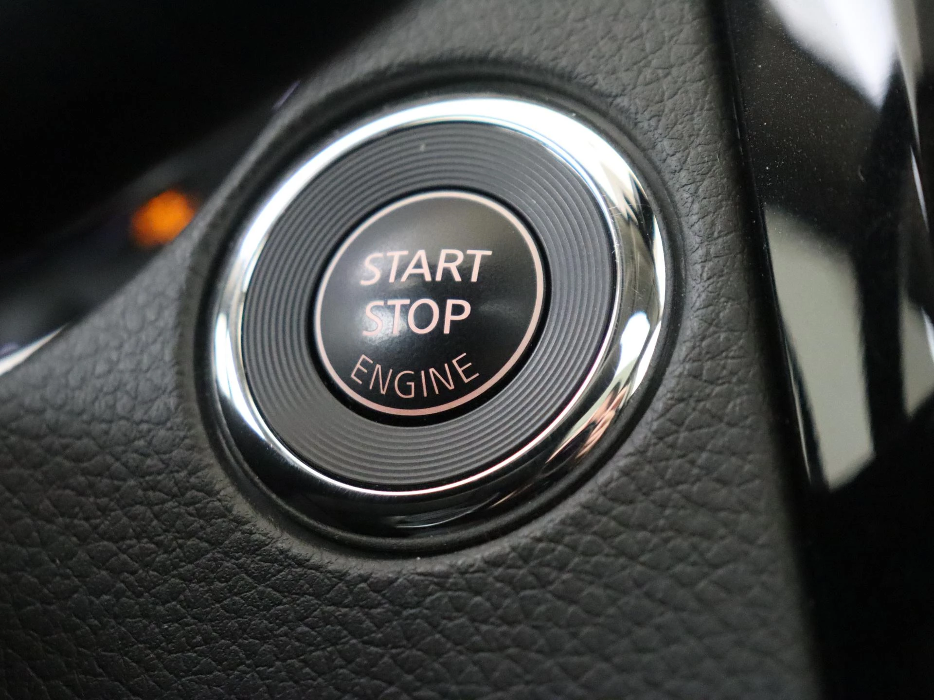 Nissan-QASHQAI-image-21