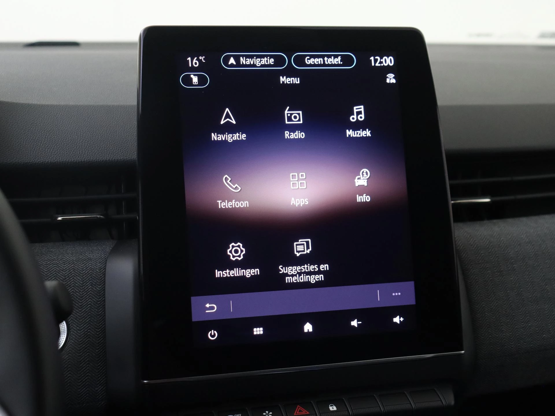 Renault-Clio-image-18