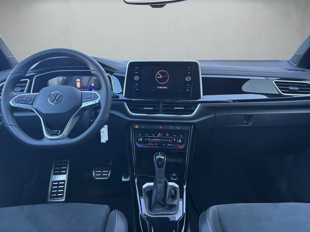 Volkswagen-T-Roc-image-7