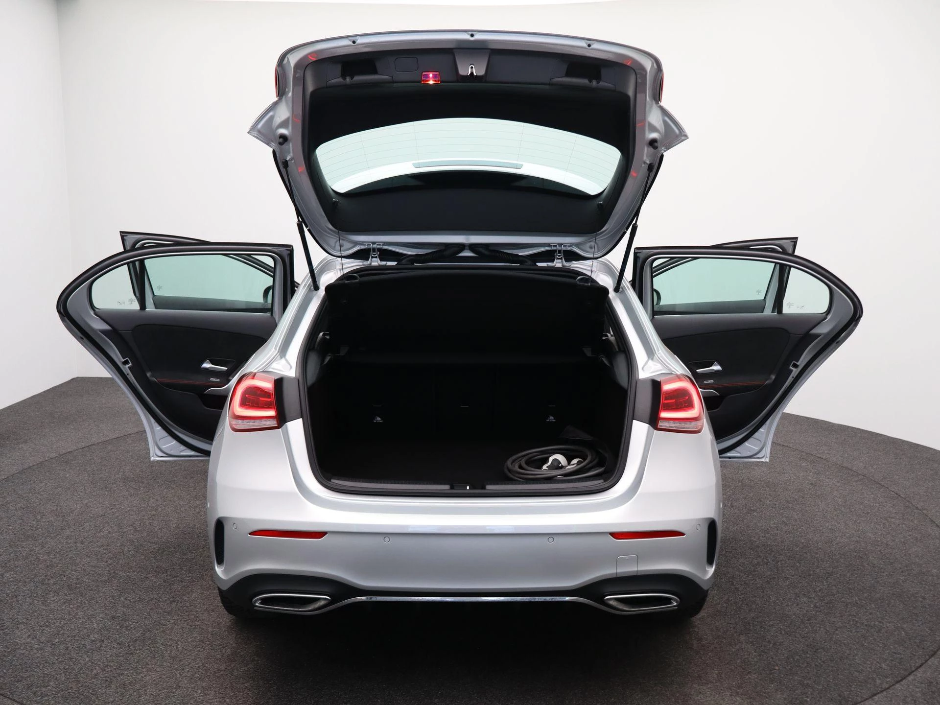 Mercedes-Benz-A-Klasse-image-13