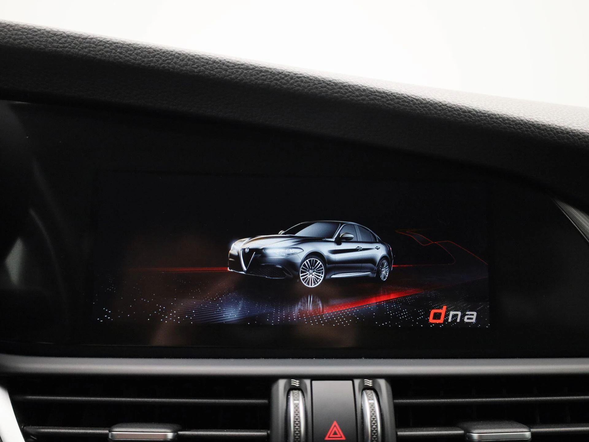 Alfa Romeo Giulia 2.0 TB 200 Sprint AUTO