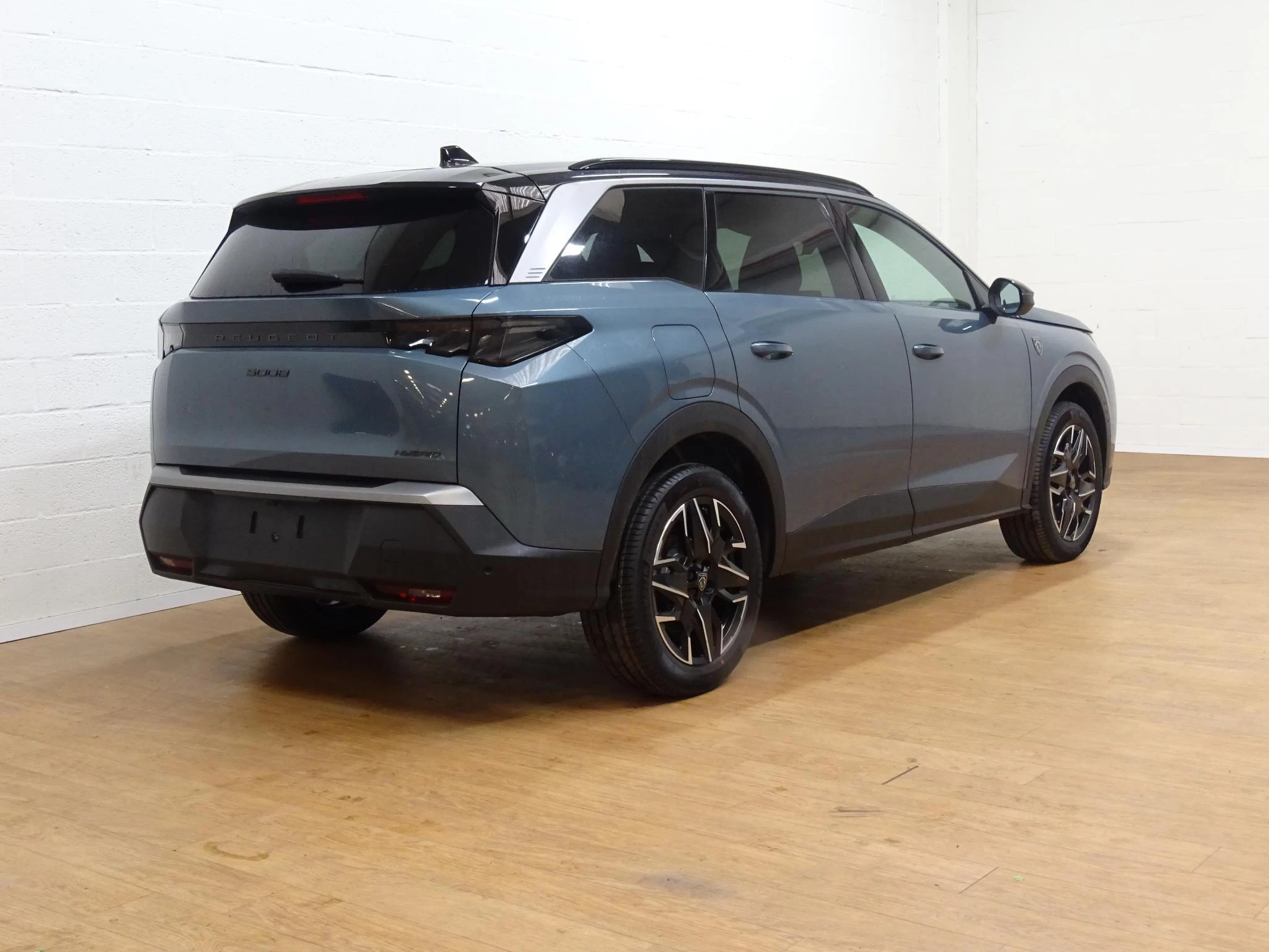 Peugeot 5008 1.2 HYBRID 145 GT +pano dak