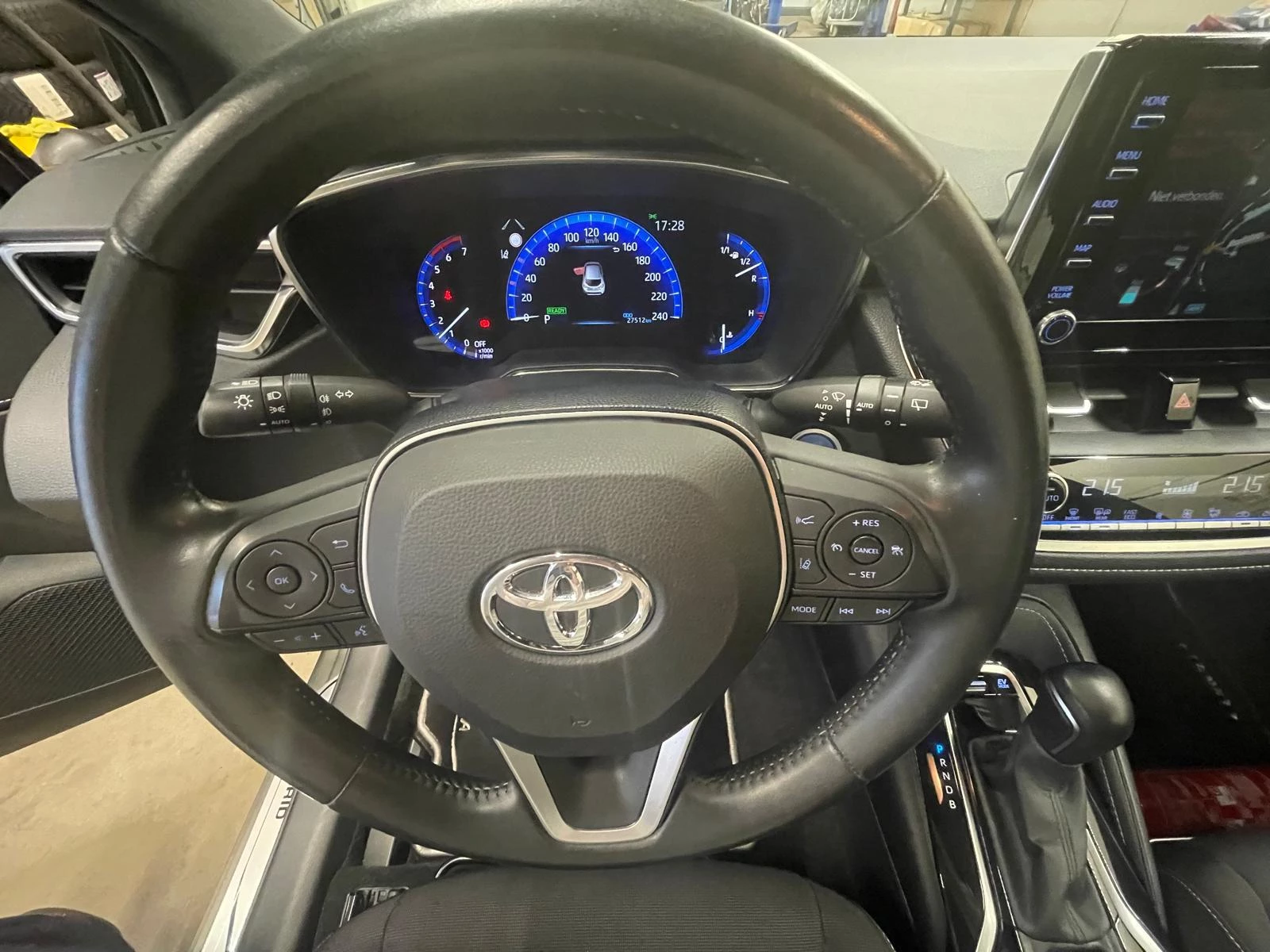 Toyota Corolla 1.8 Hybrid Style e-CVT