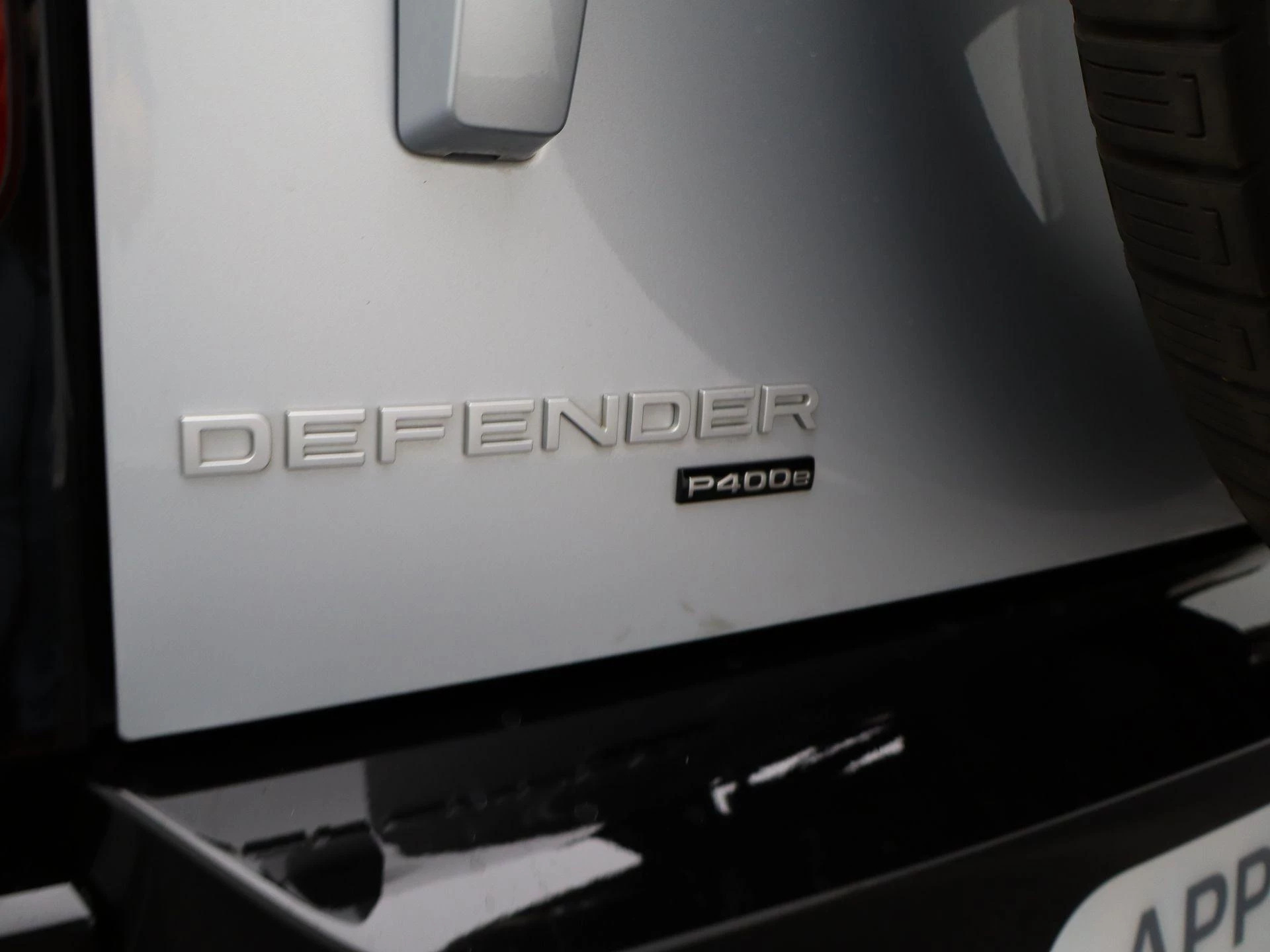 Land Rover Defender 110 P400e XS Edition