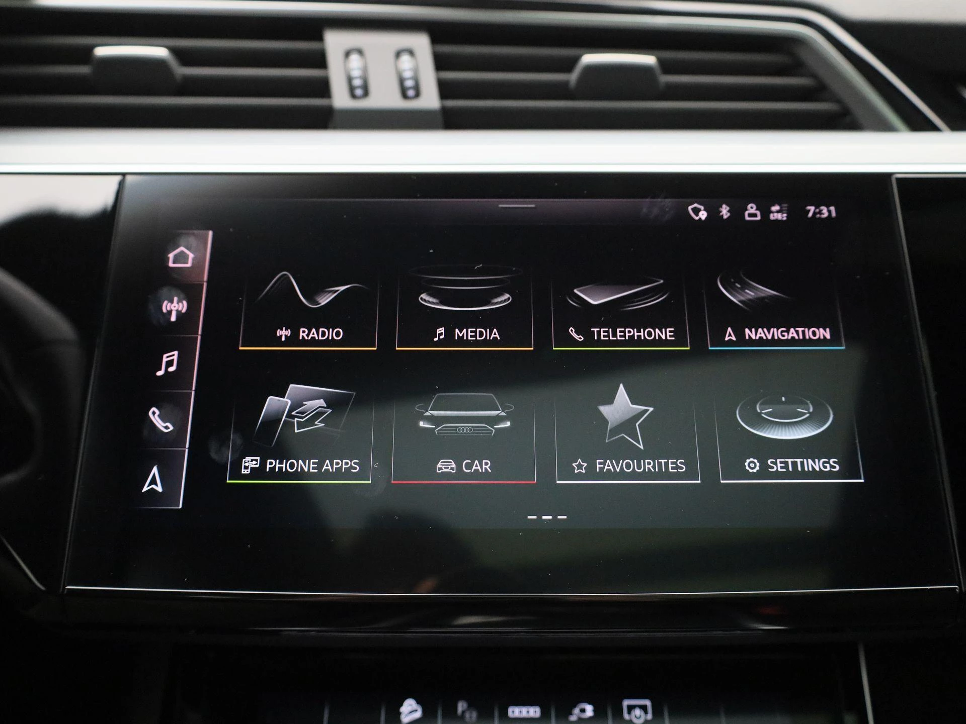 Audi-e-tron-image-24