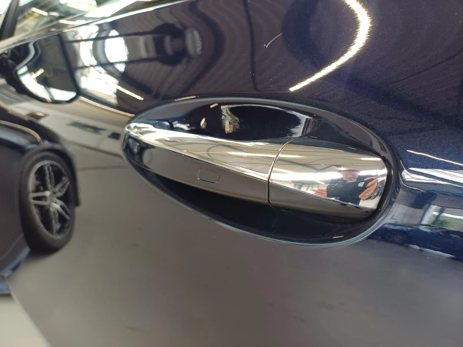 Mercedes-Benz-E-Klasse-image-21