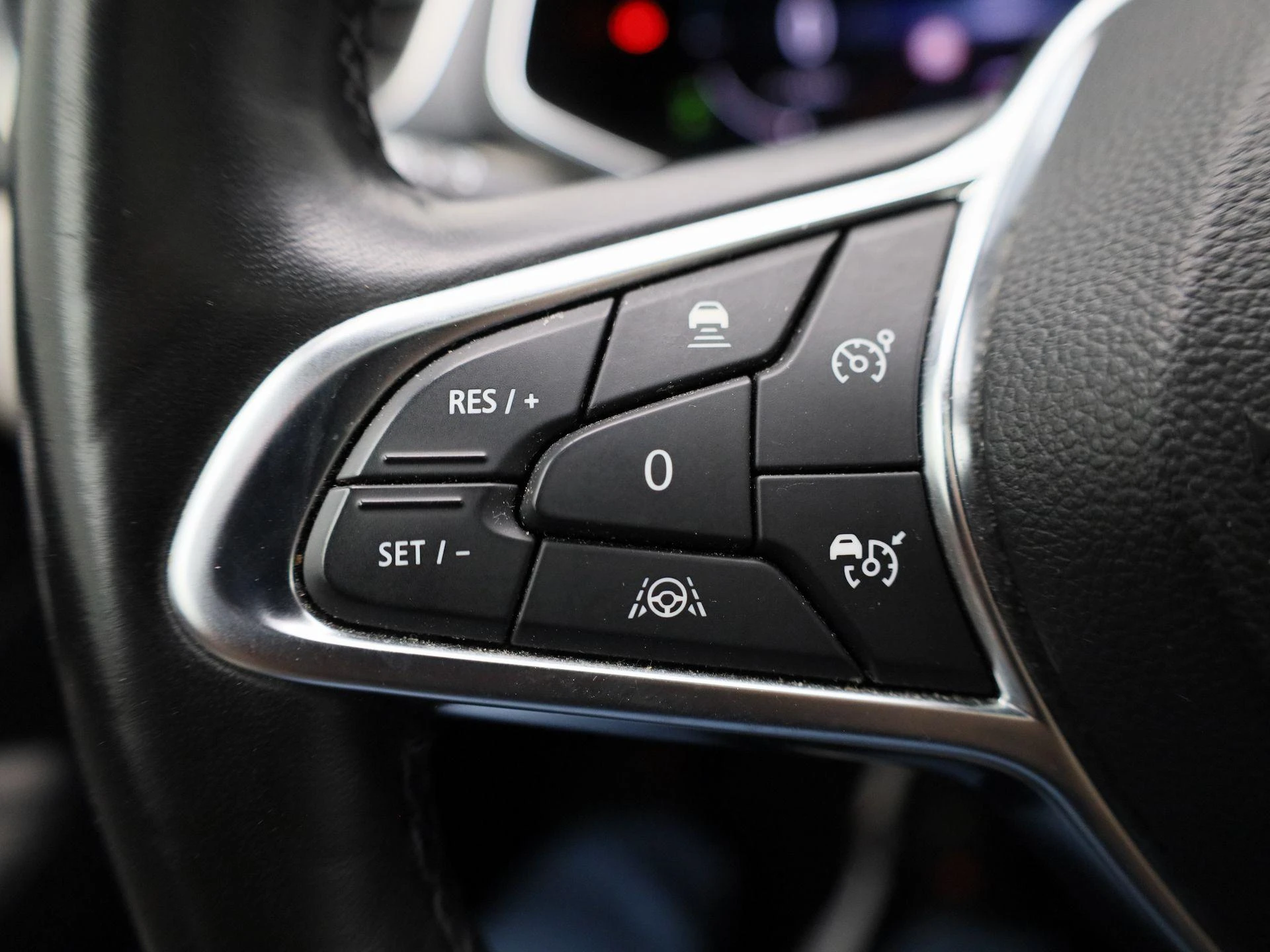 Renault Captur 1.6 E-Tech Plug-in Hybrid Initiale Paris 160PK