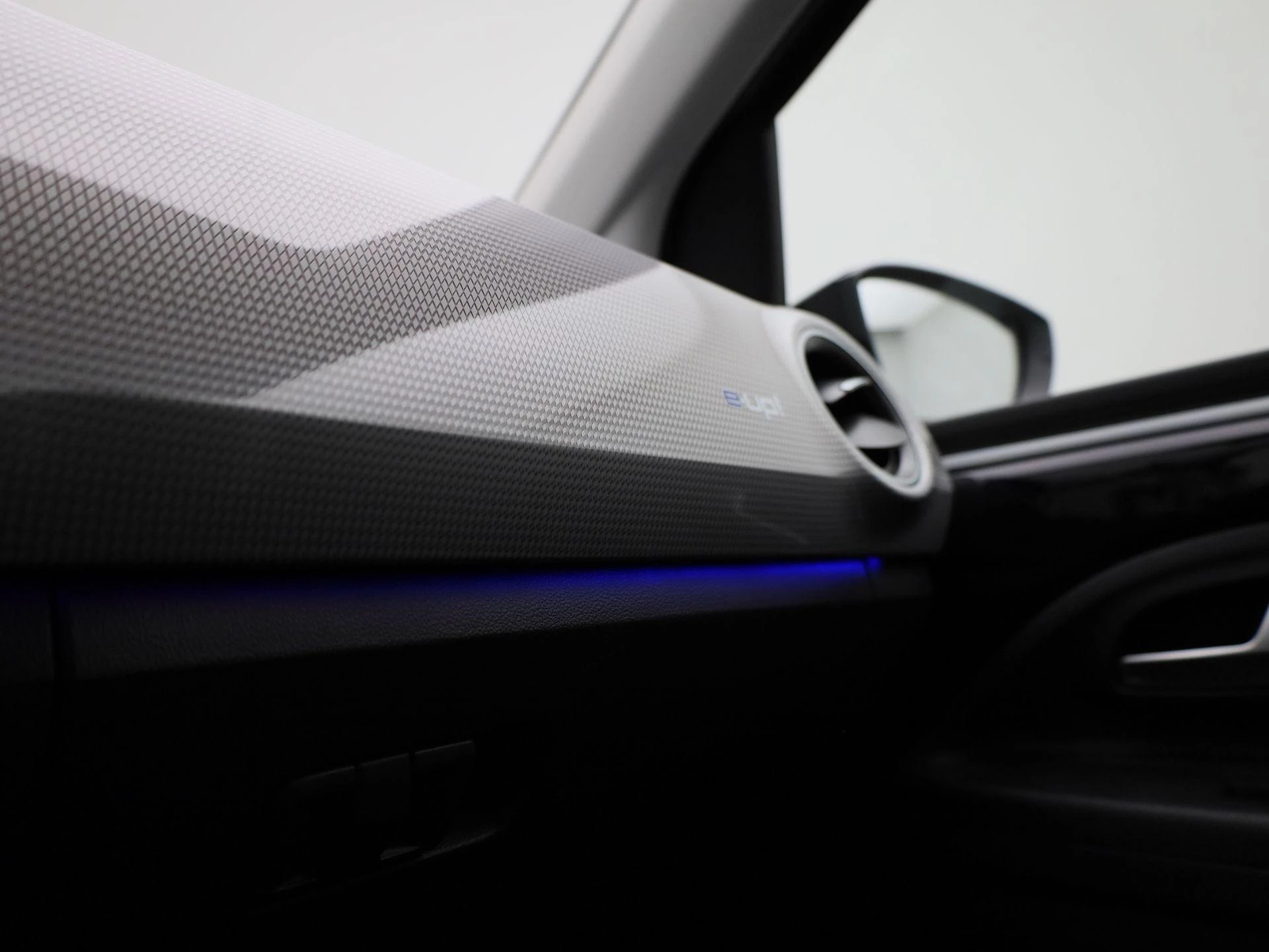 Volkswagen e-up! e-up 83 PK|