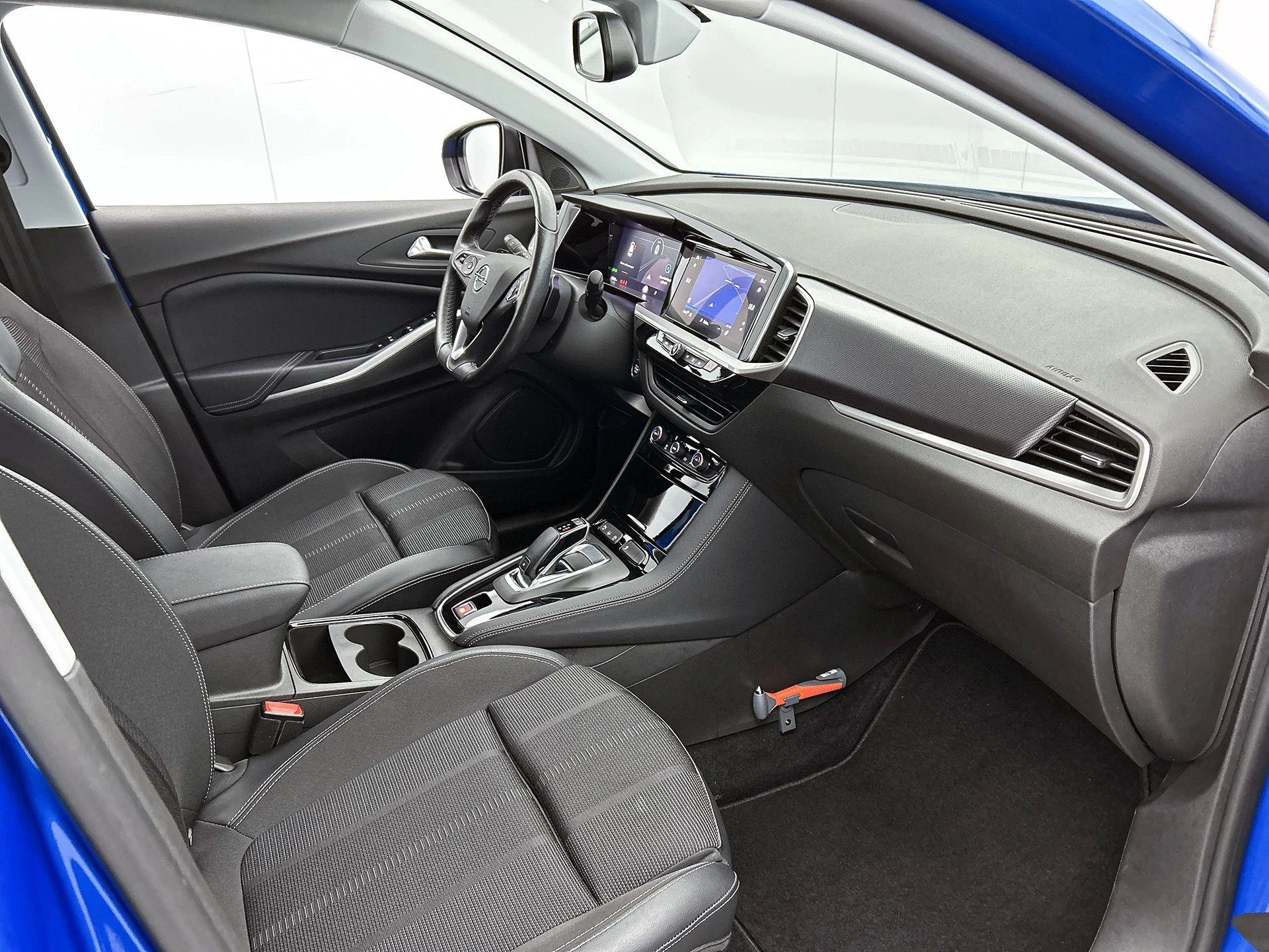 Opel-Grandland-image-21