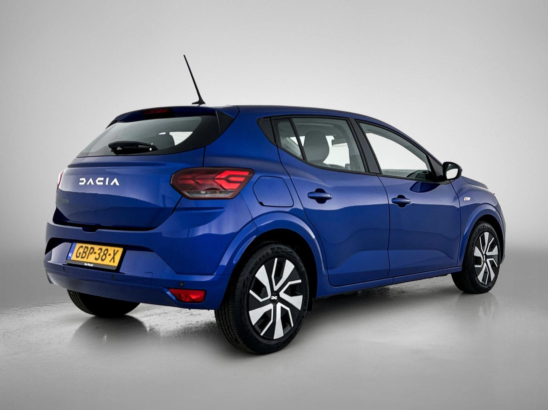 Dacia-Sandero-image-2