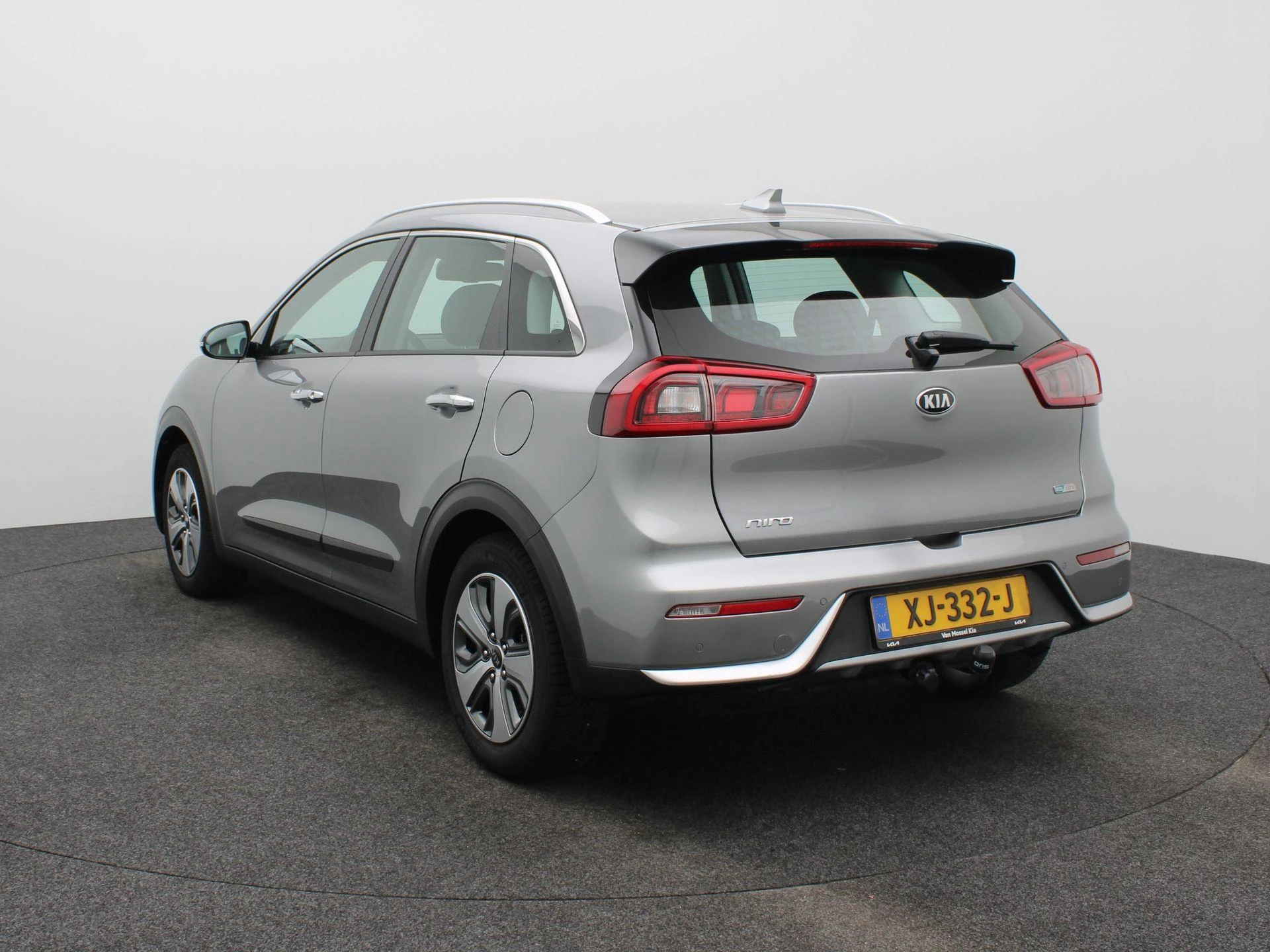 Kia-Niro-image-1