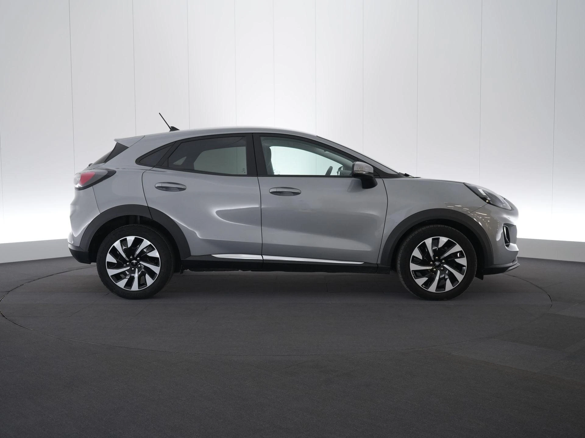 Ford Puma 1.0i Ecoboost MHEV 92kW Aut. Titanium