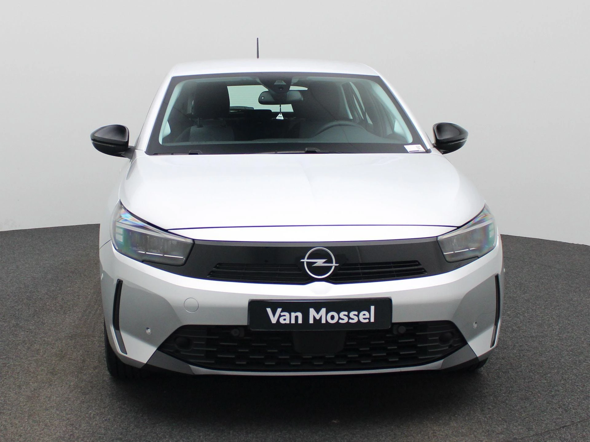 Opel-Corsa-image-2