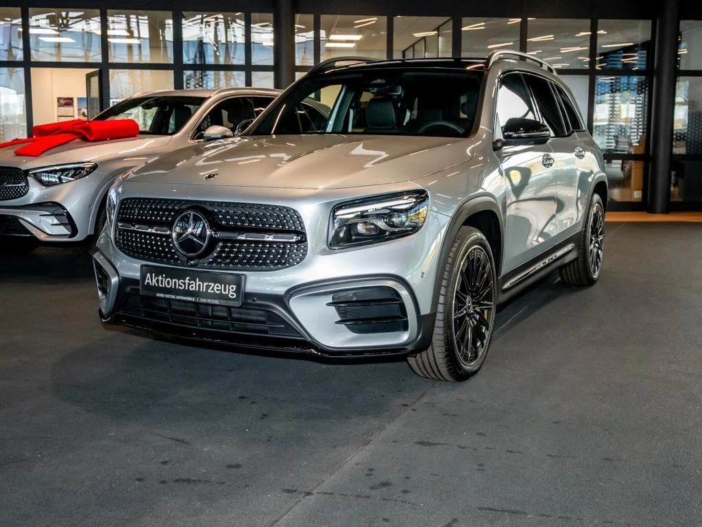 Mercedes-Benz-GLB 200 d-image-6