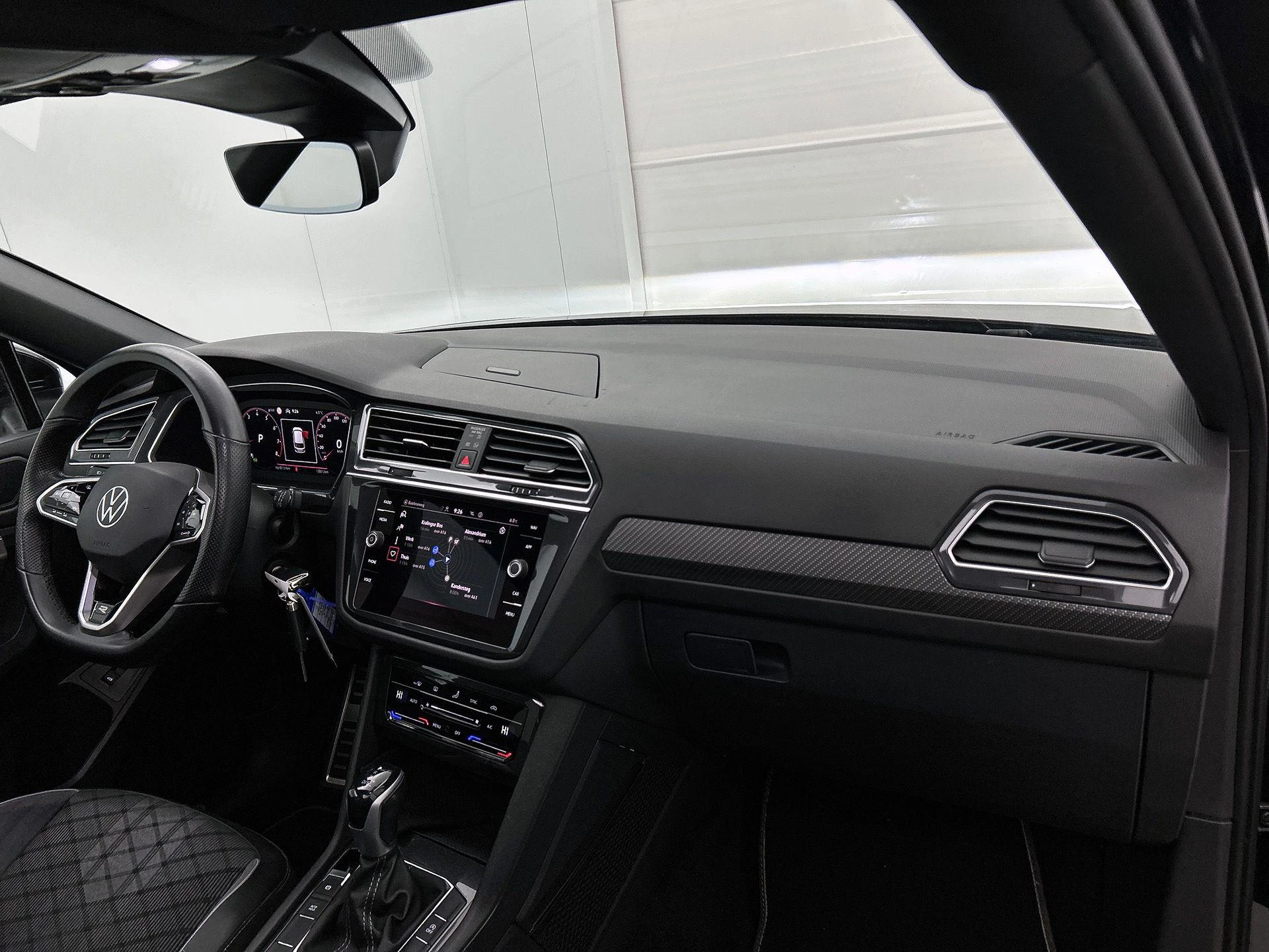 Volkswagen-Tiguan Allspace-image-19