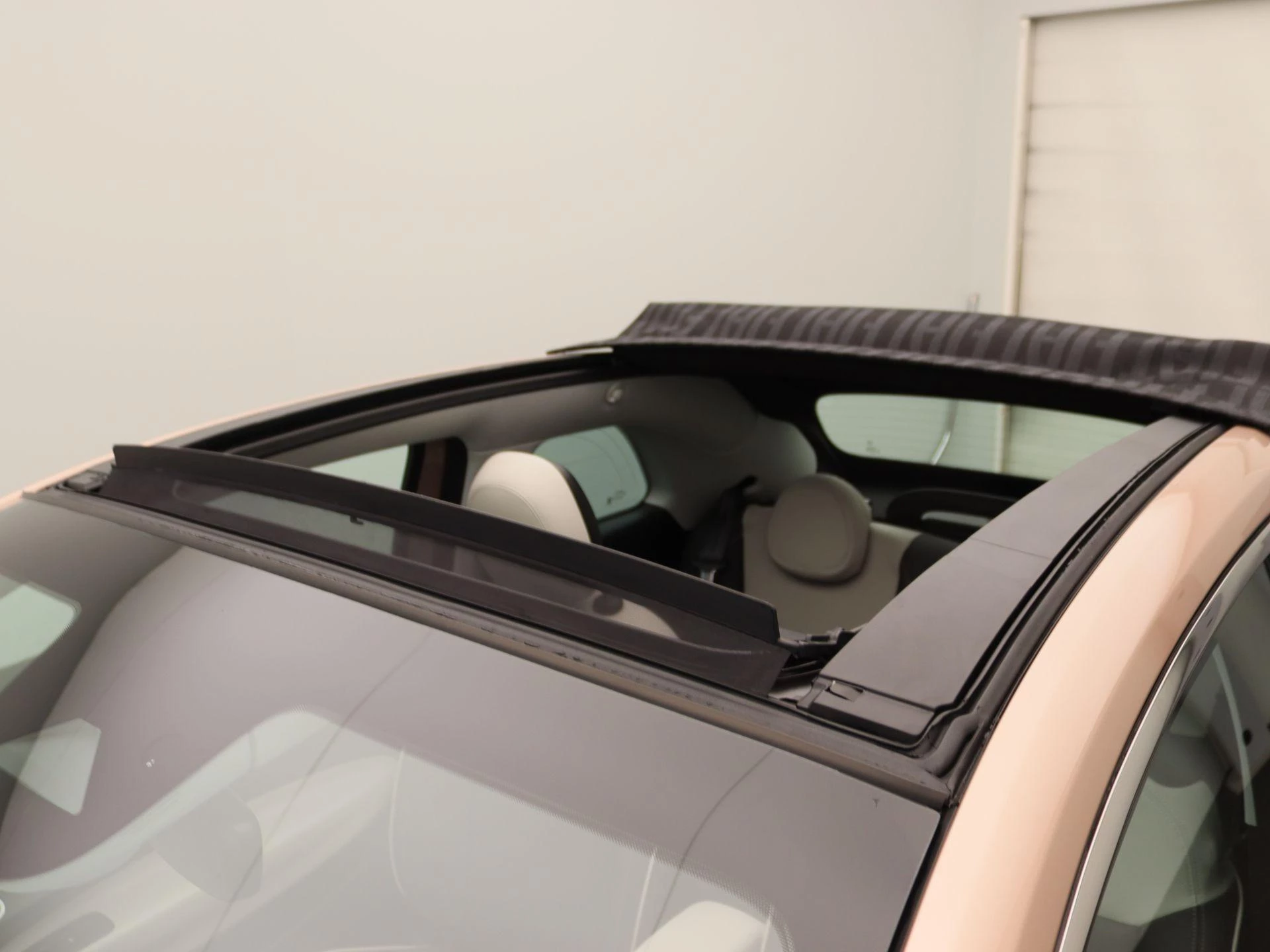 Fiat 500 1.0 Hybrid La Prima