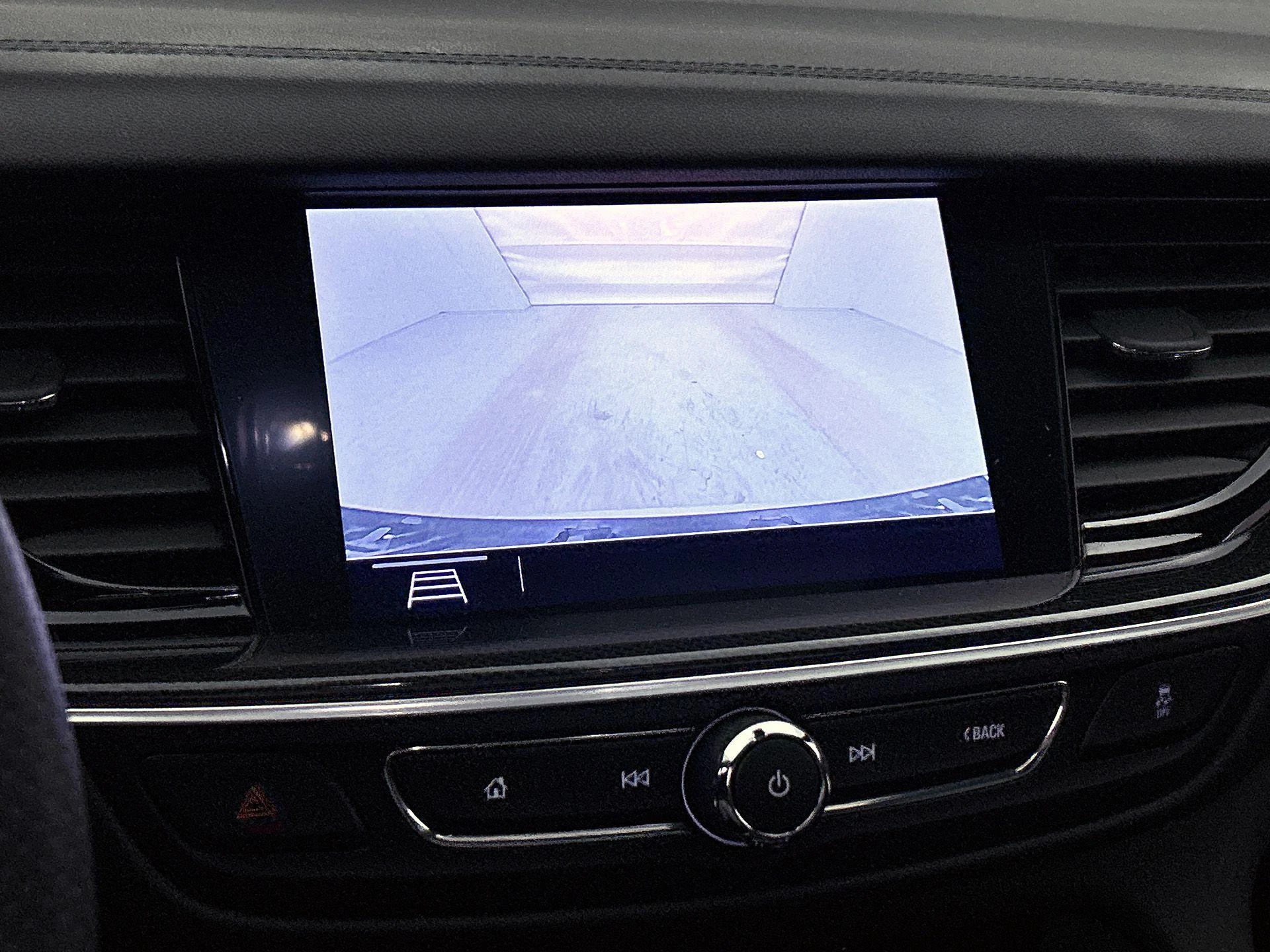 Opel-Insignia-image-10