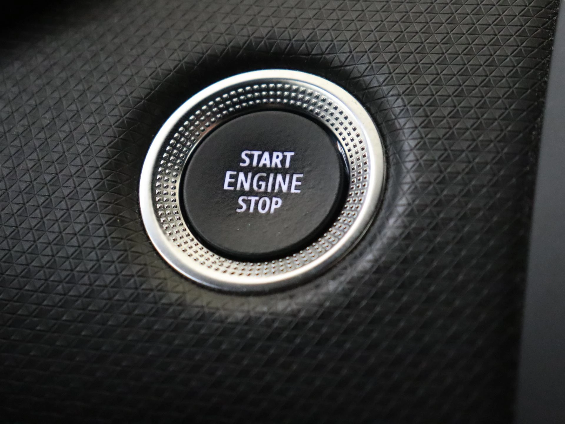 Renault-Clio-image-20