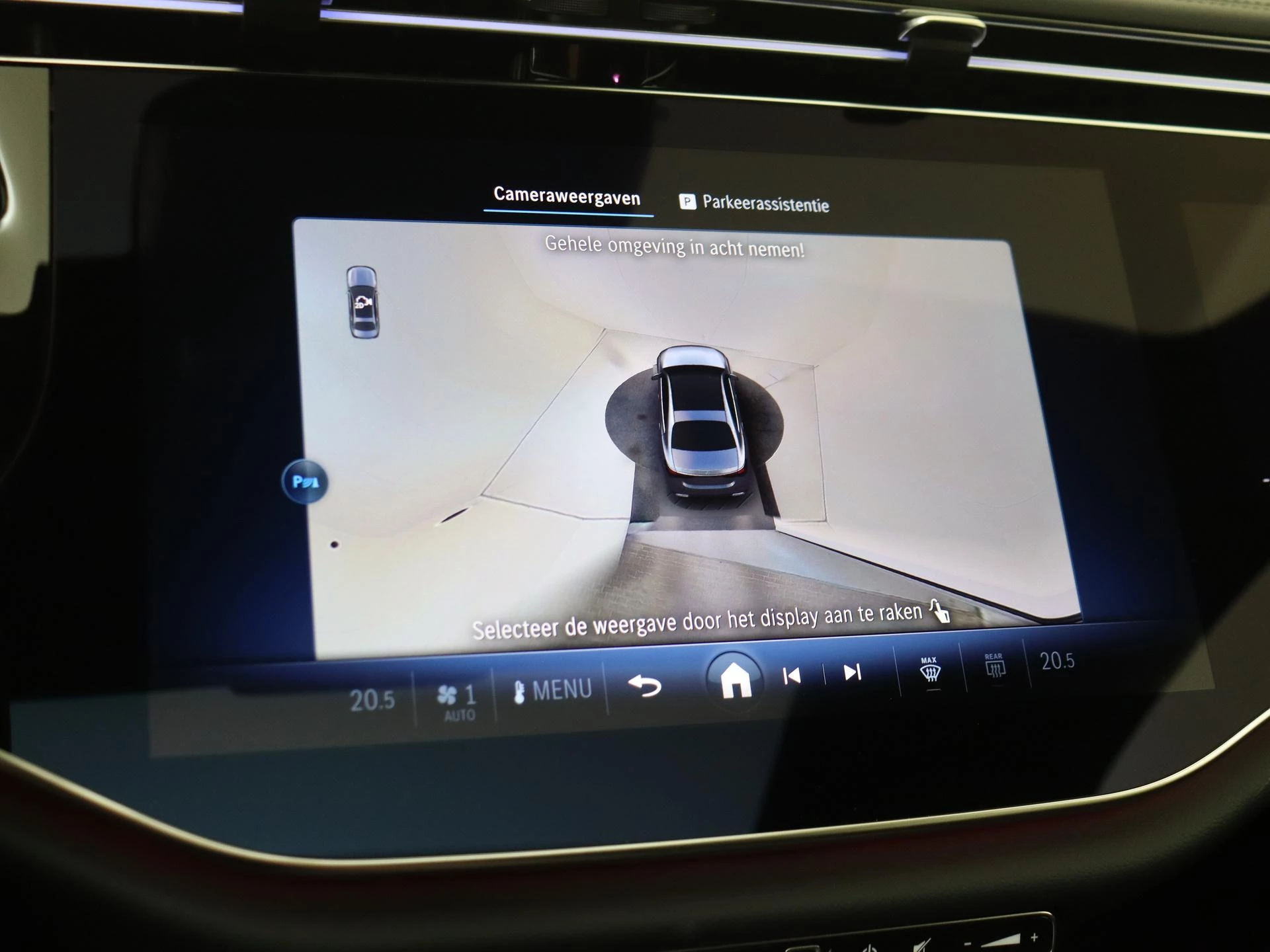 Mercedes-Benz-E-Klasse-image-18