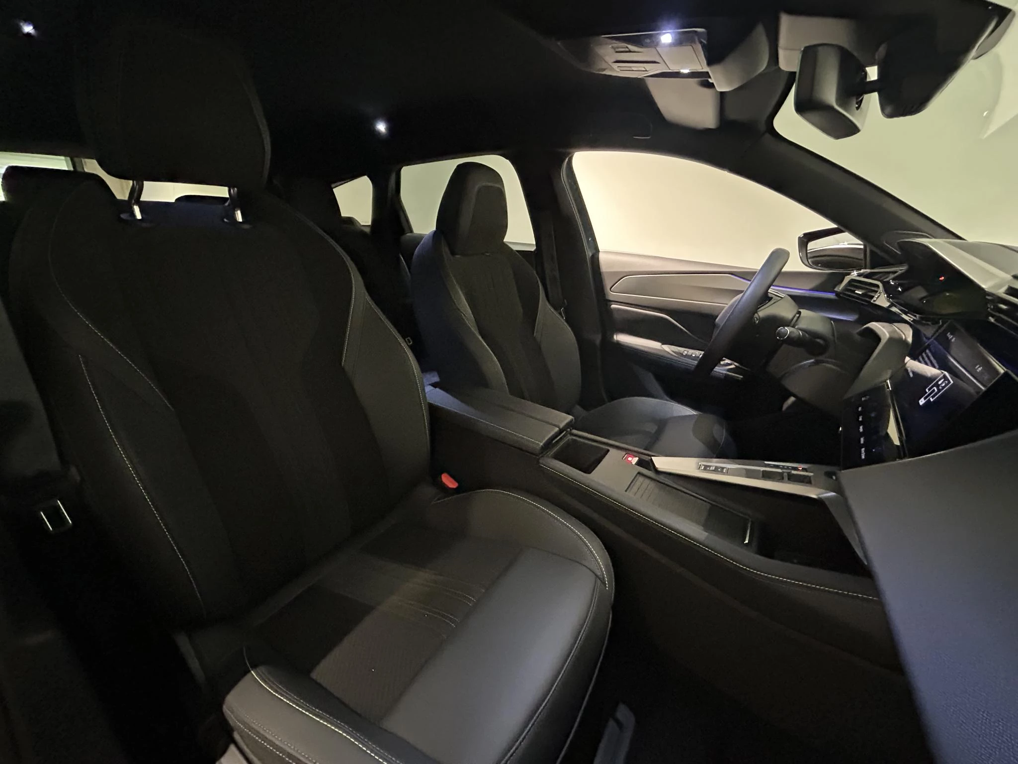 Peugeot-e-308-image-20