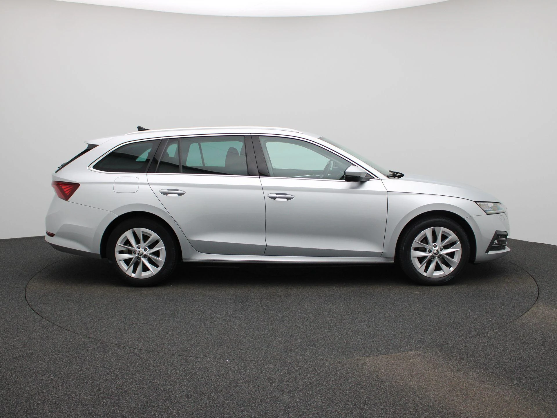 Škoda-Octavia-image-5