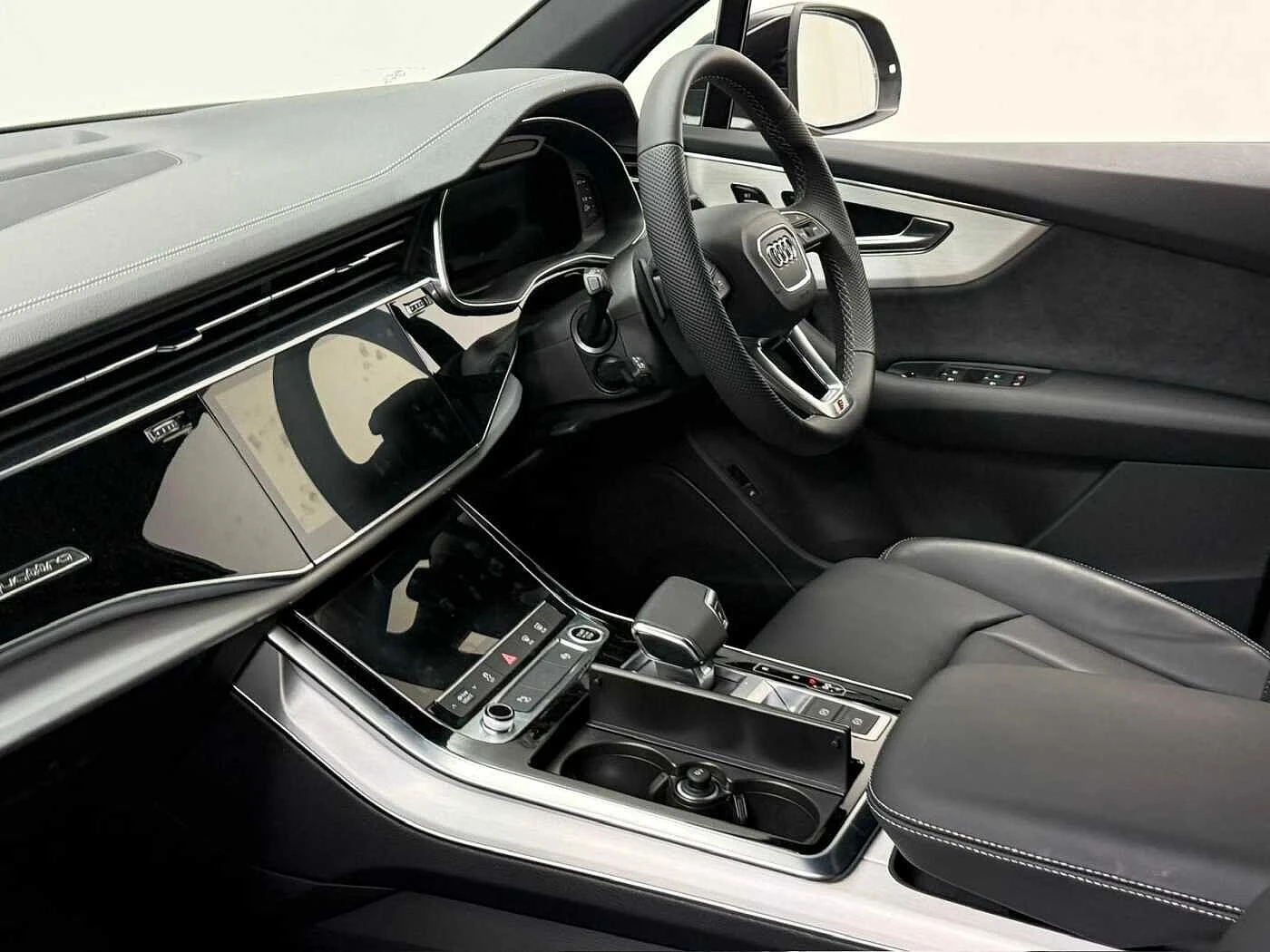 Audi-Q7-image-6