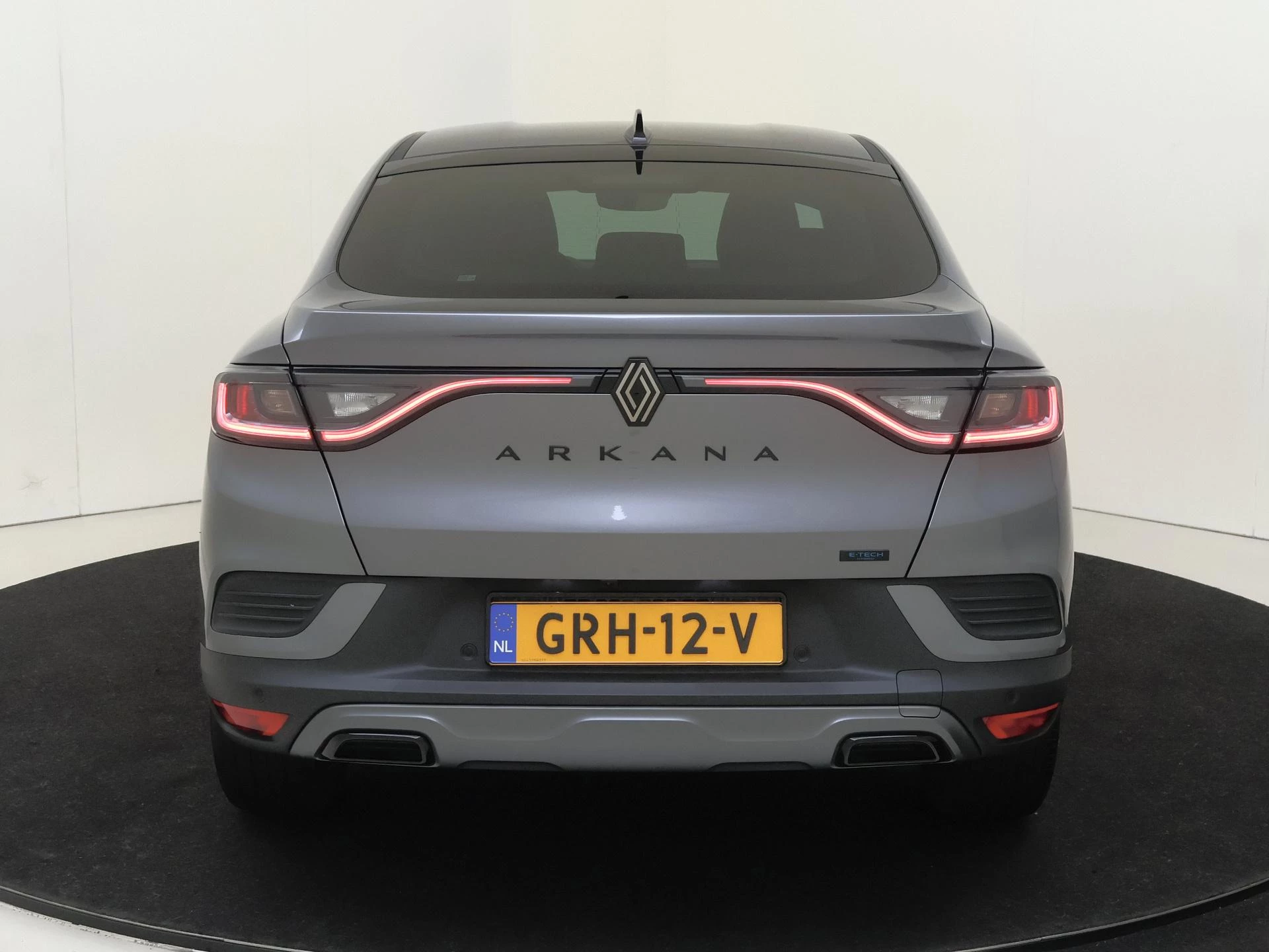 Renault-Arkana-image-10
