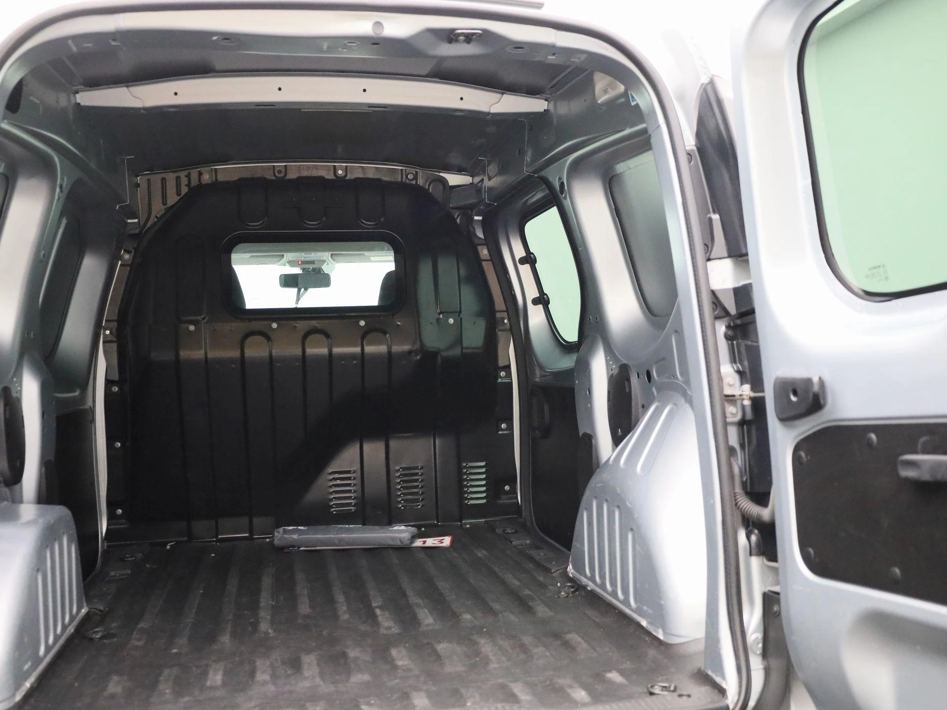 Renault-Express-image-17