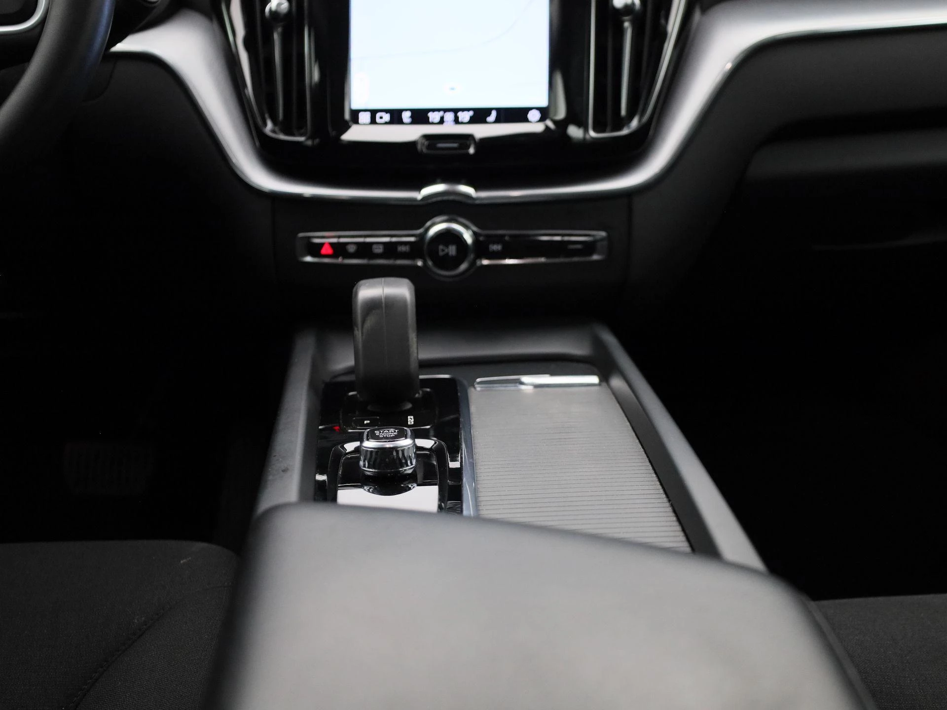 Volvo XC60 B4 D Geartronic Momentum Pro