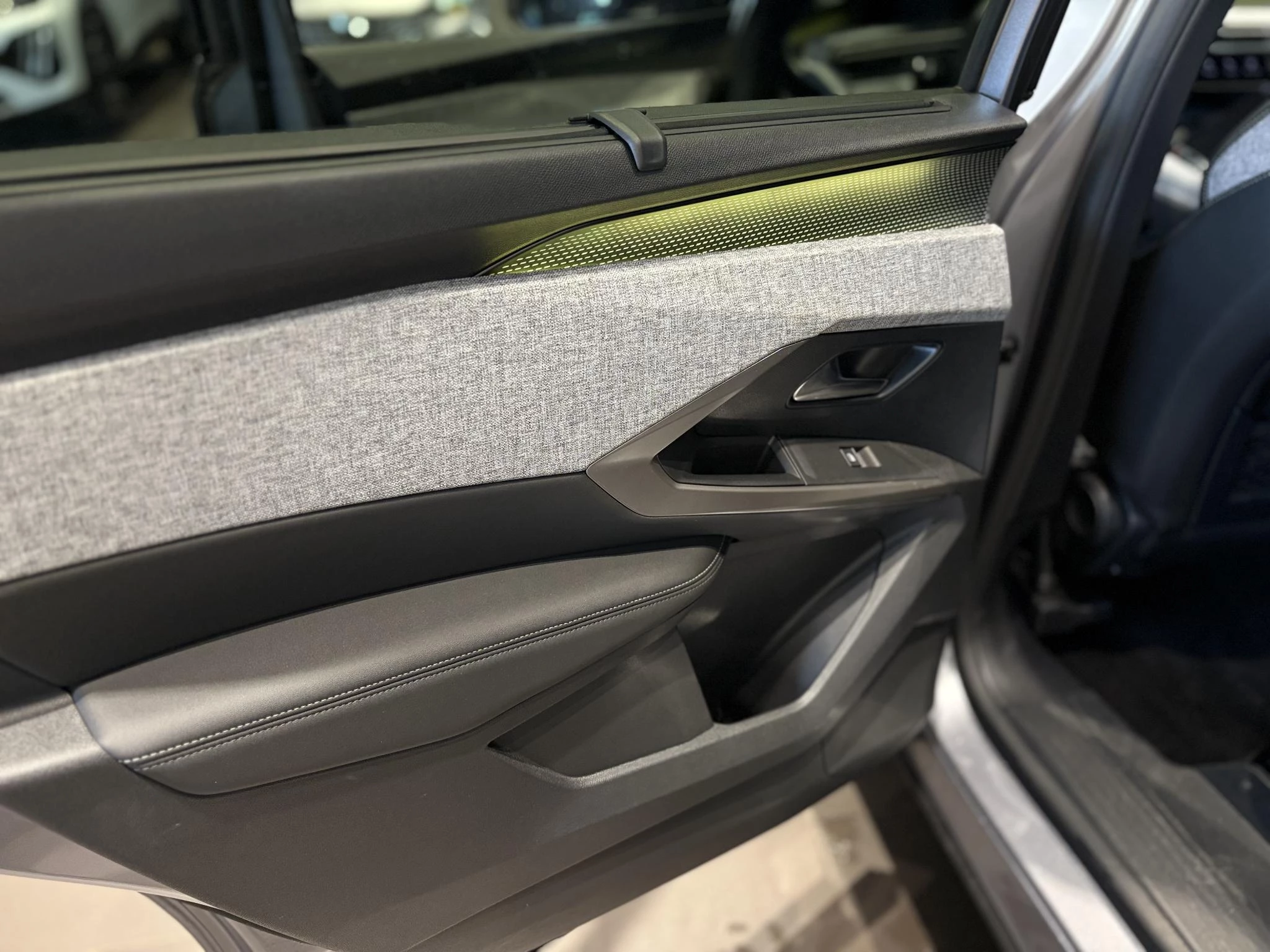 Peugeot 5008 1.2 Hybrid 145 GT 7p