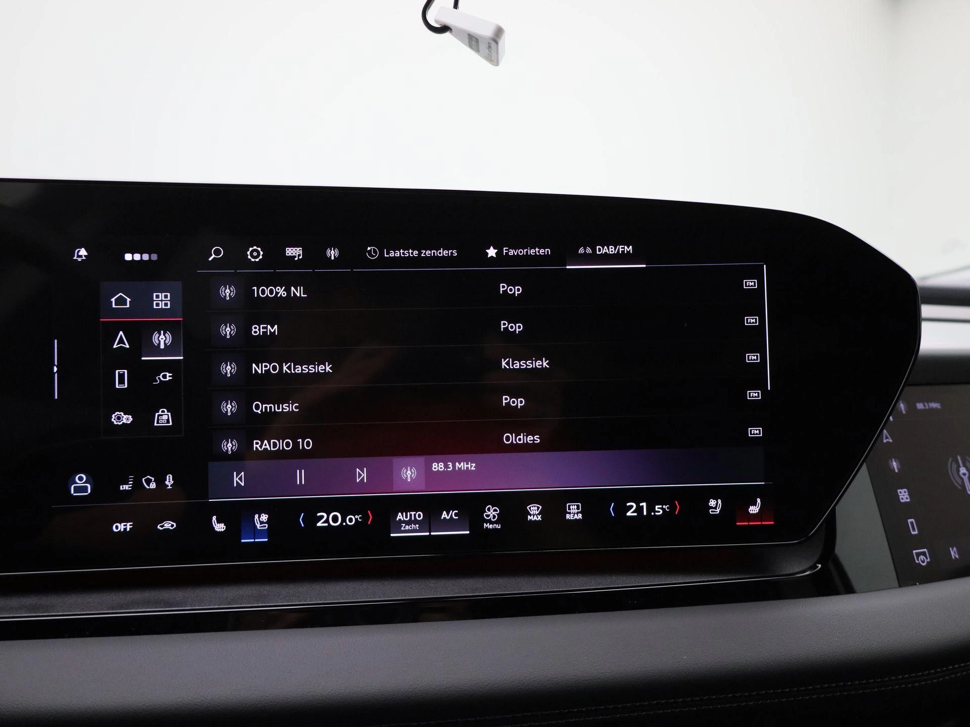 Audi-Q6 e-tron-image-23