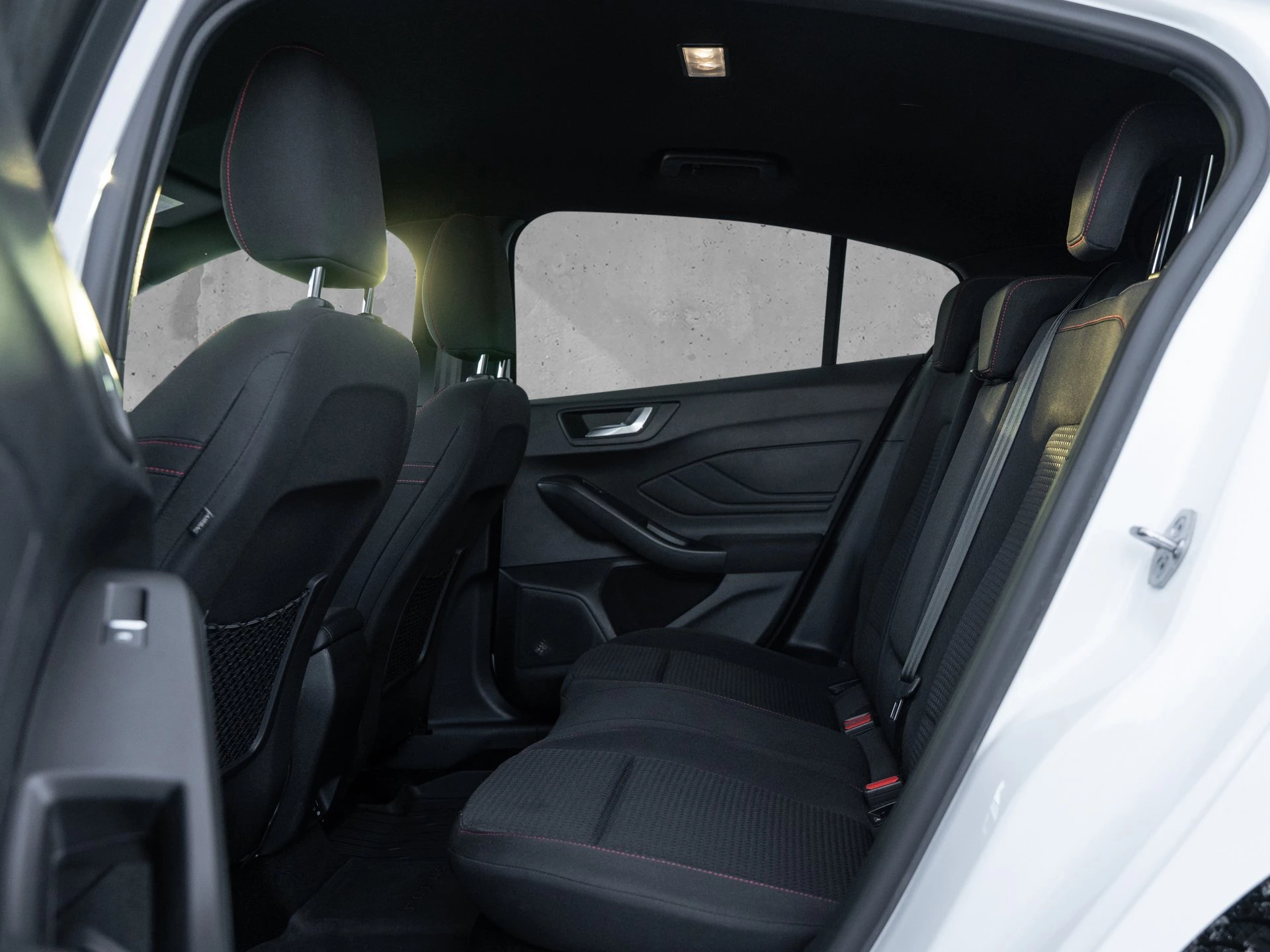 Ford Focus ST-Line DESIGN Sondermodell RFK*DISPLAY*BC*AHVR*WINT.PKT