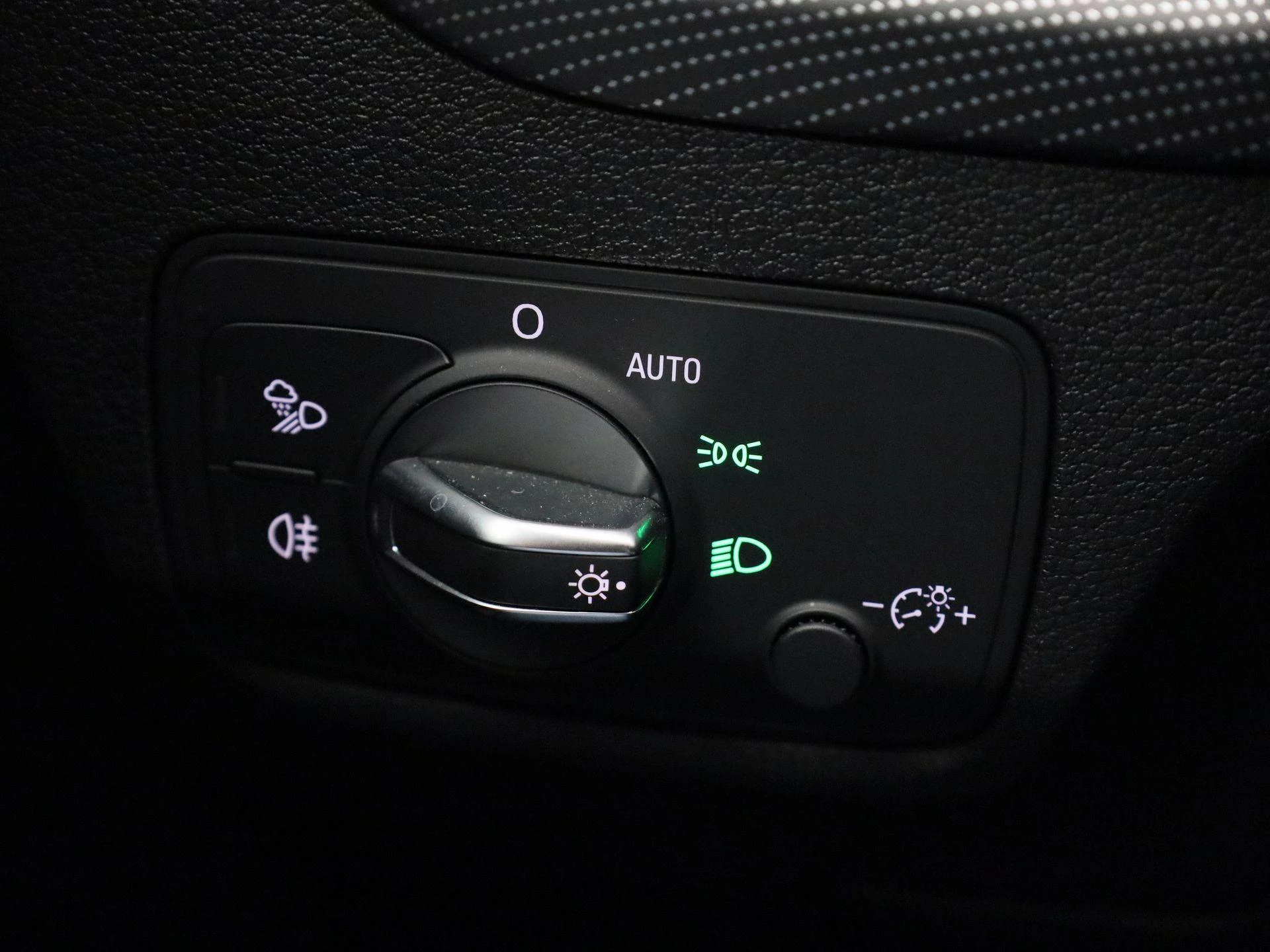 Audi Q2 1.5 35 TFSI 110kW S tronic S Line B. Ed.
